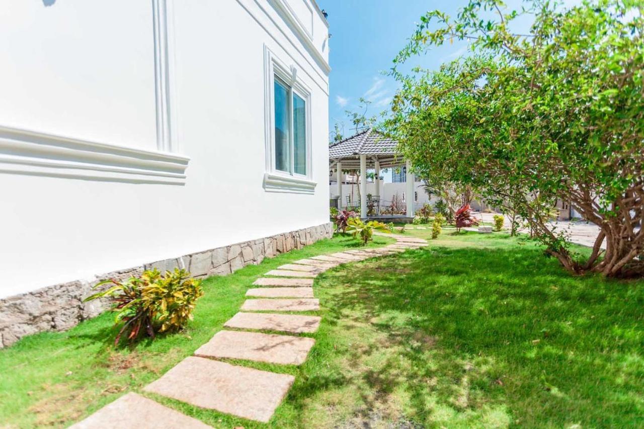 Villa 5 Lạc Long Quân - Bãi Sau
