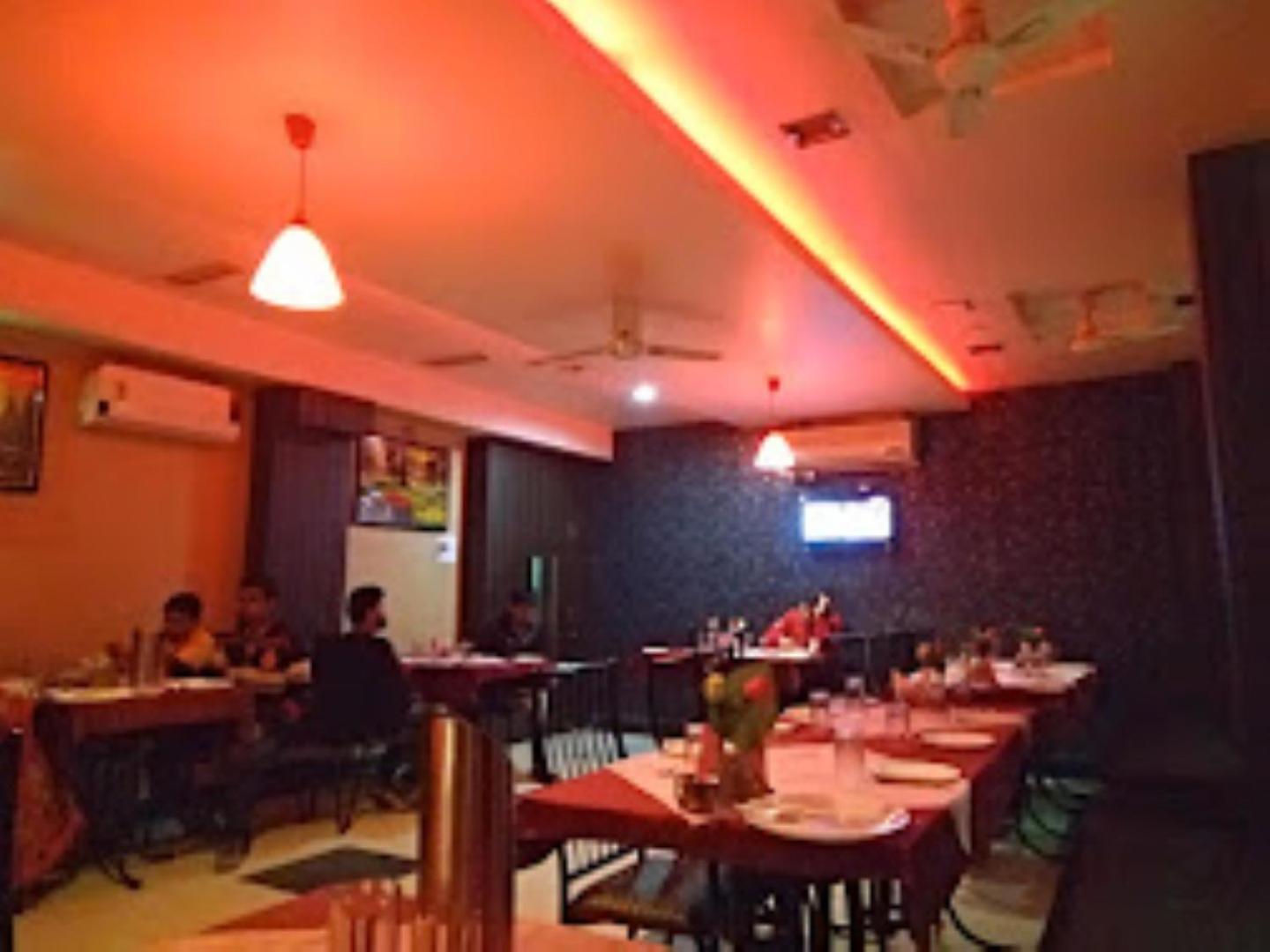 Food & Beverage