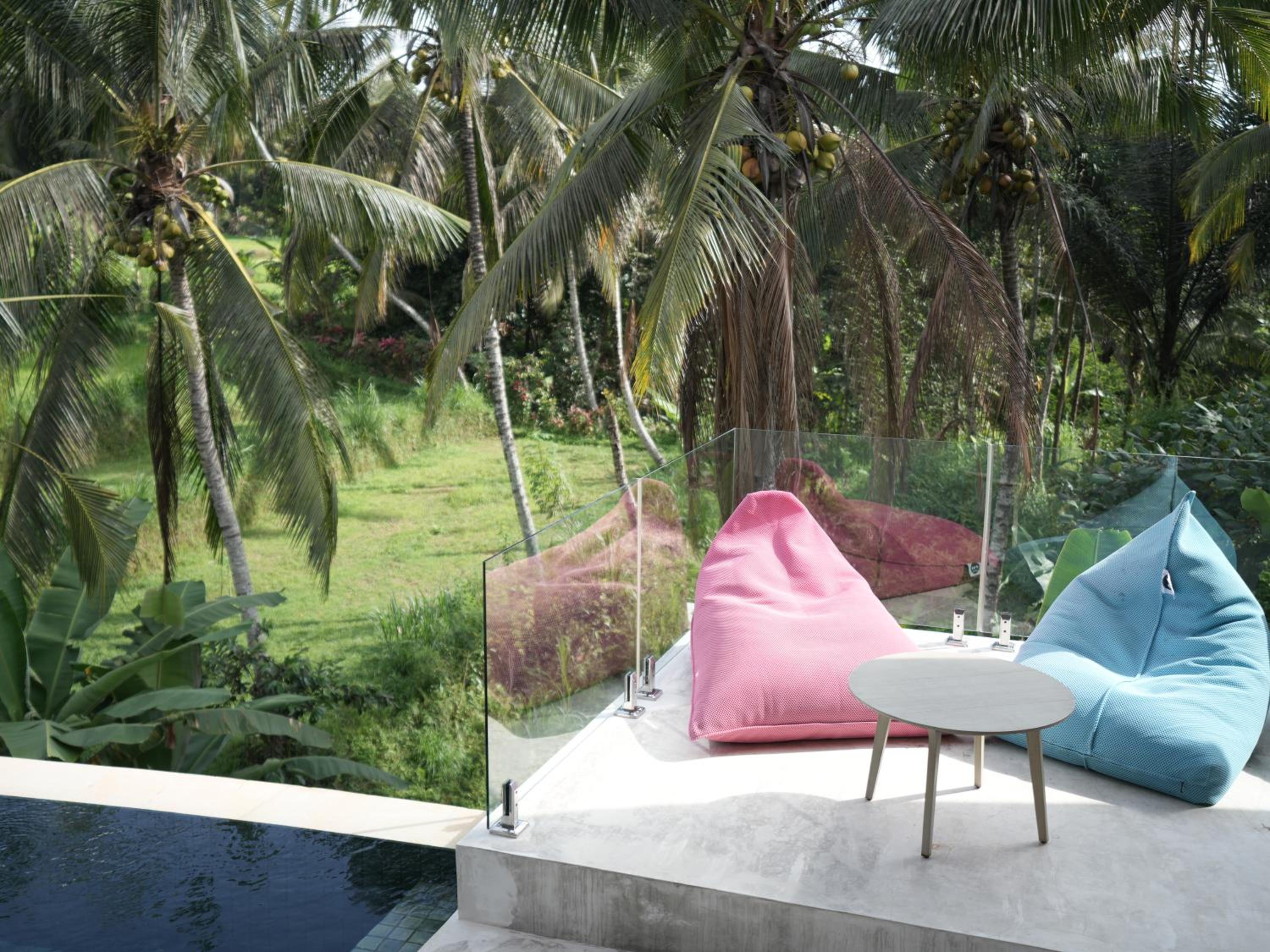 Daun Lebar Villas
