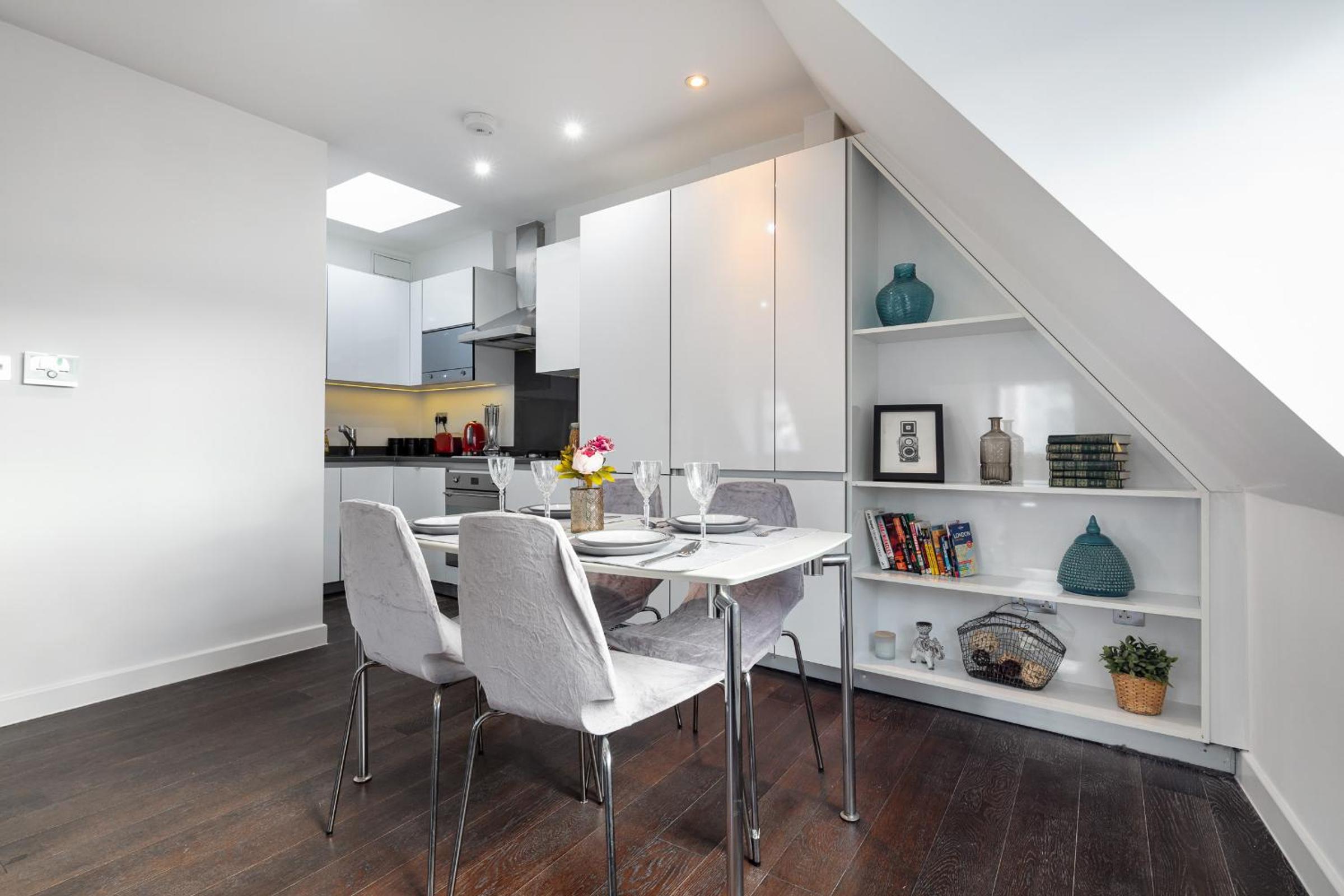 Farringdon/St Pancras penthouse