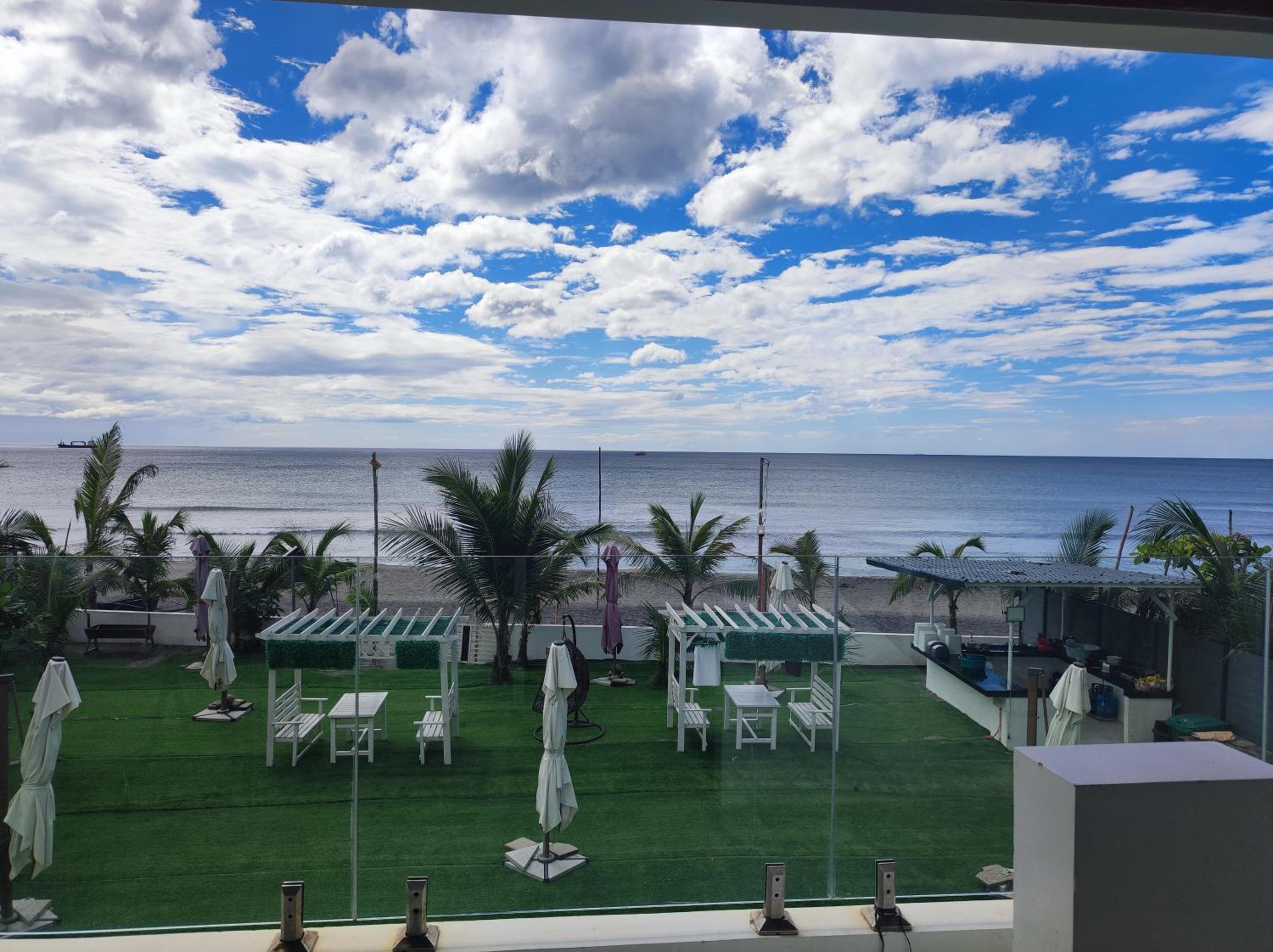 Seaview Emerald