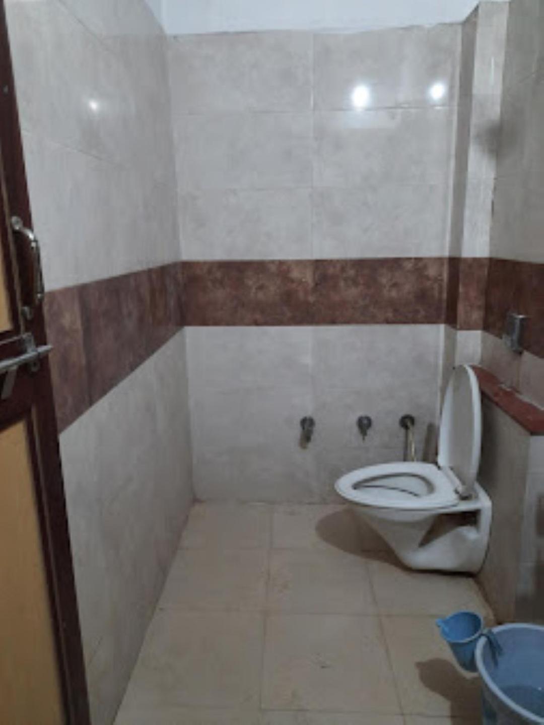 HOTEL VAIDYA REGENCY & MANUHAR RESTAURANT, Balaghat