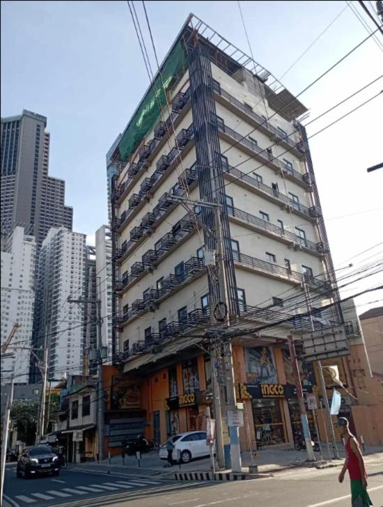 St. Marvin Studio Makati M408 view 5