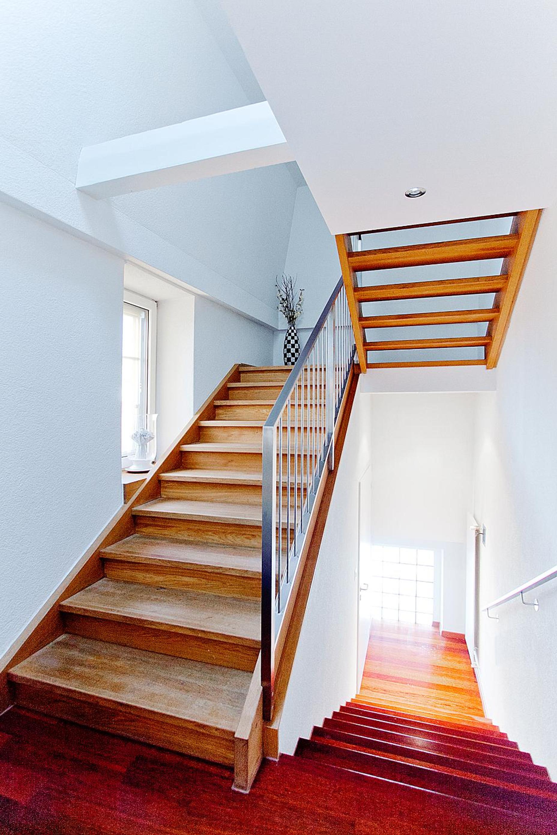 Presidental Suite Apartment by Livingdowntown
