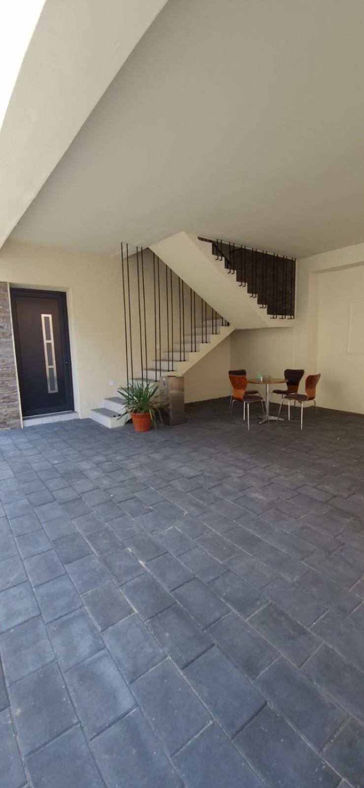 Gromilovic studio apartman view 5