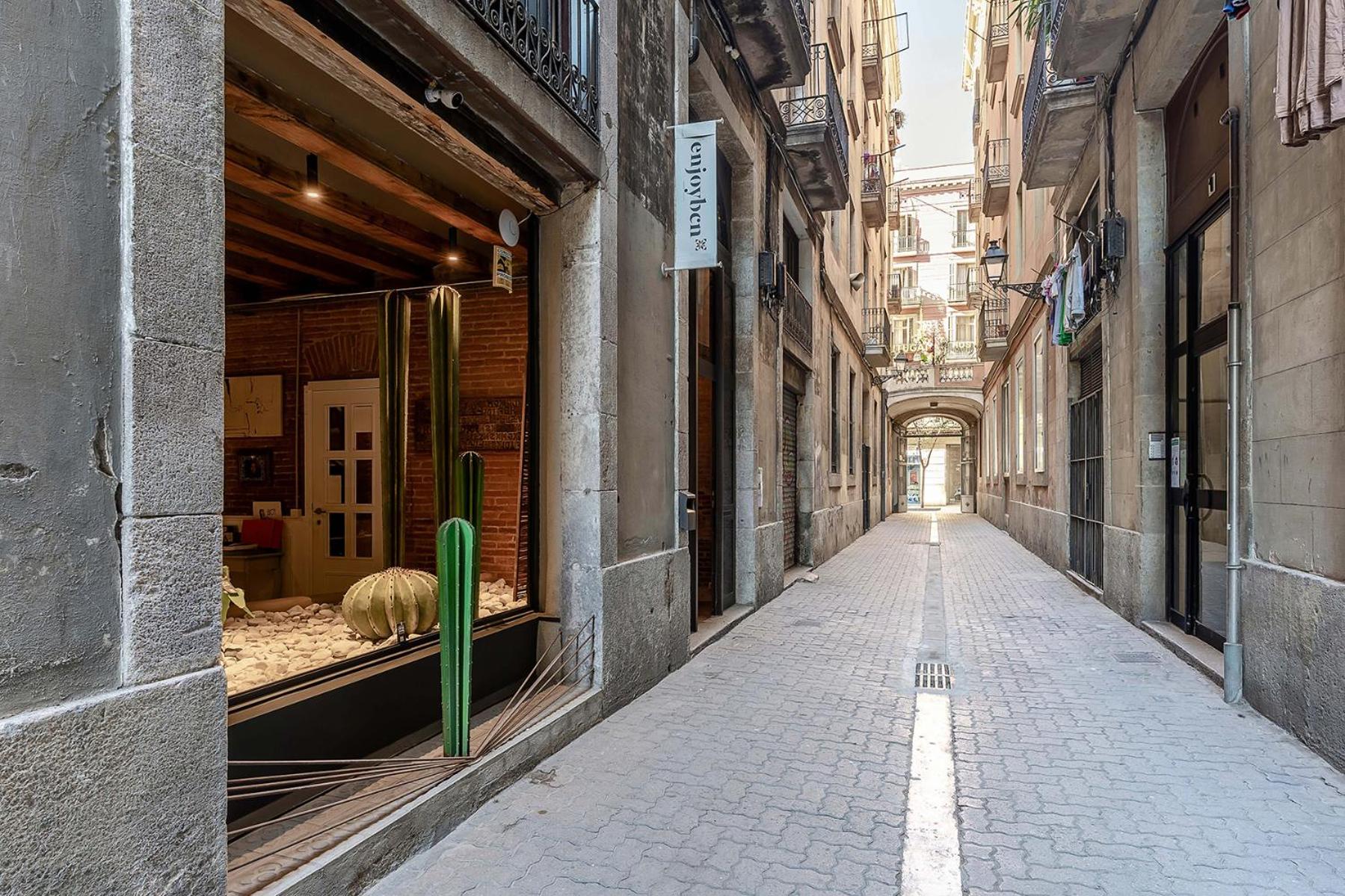 Enjoybcn Colon Apartments