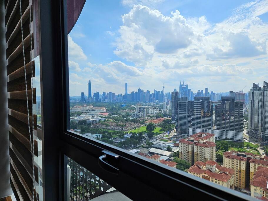 Premium Family Suite ArtePlus KLCC view Level30