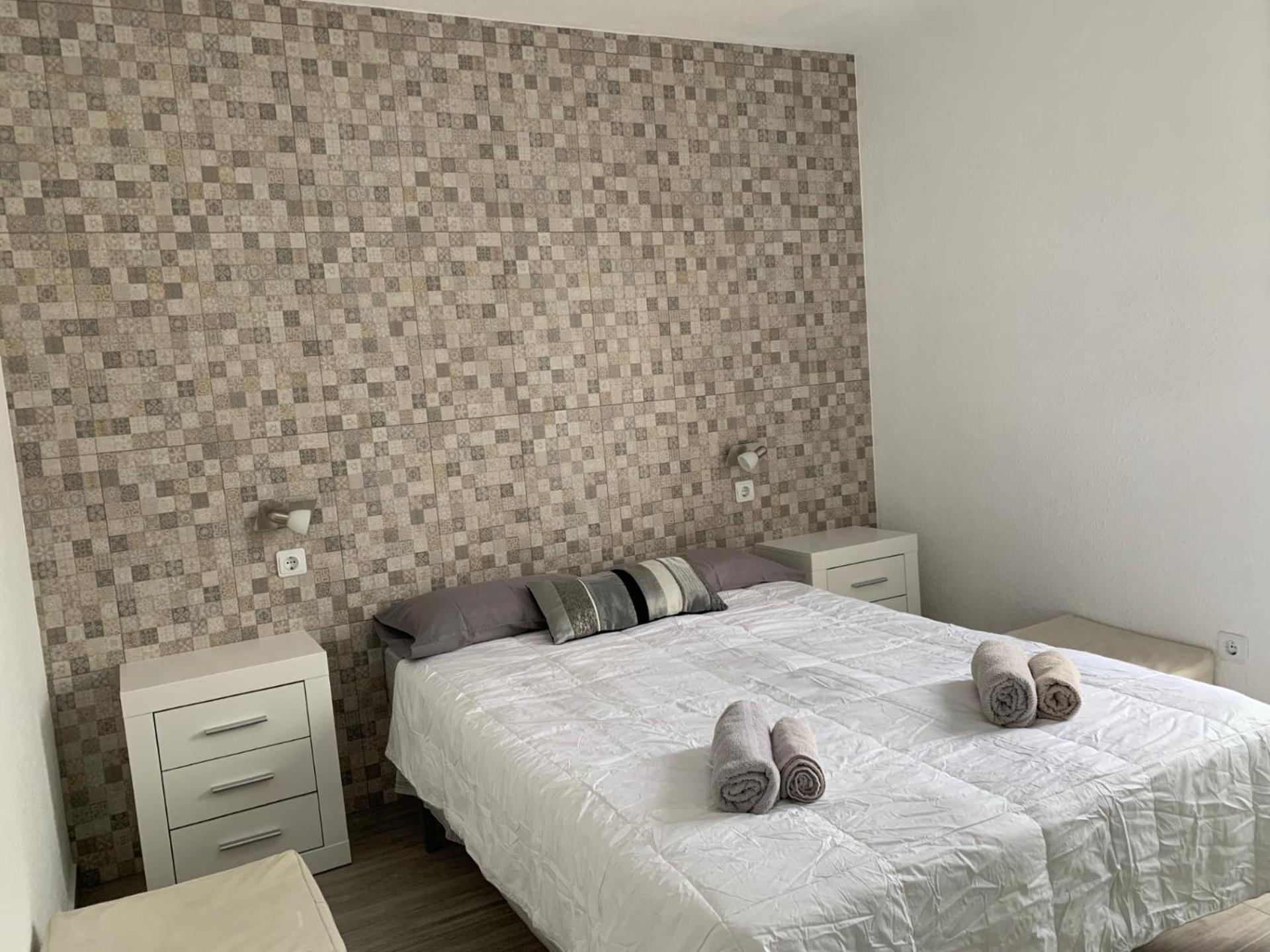 APARTAMENTO LAS MARINAS MENOS DE 100M DE LA PLAYA WIFI-SMART TV view 4