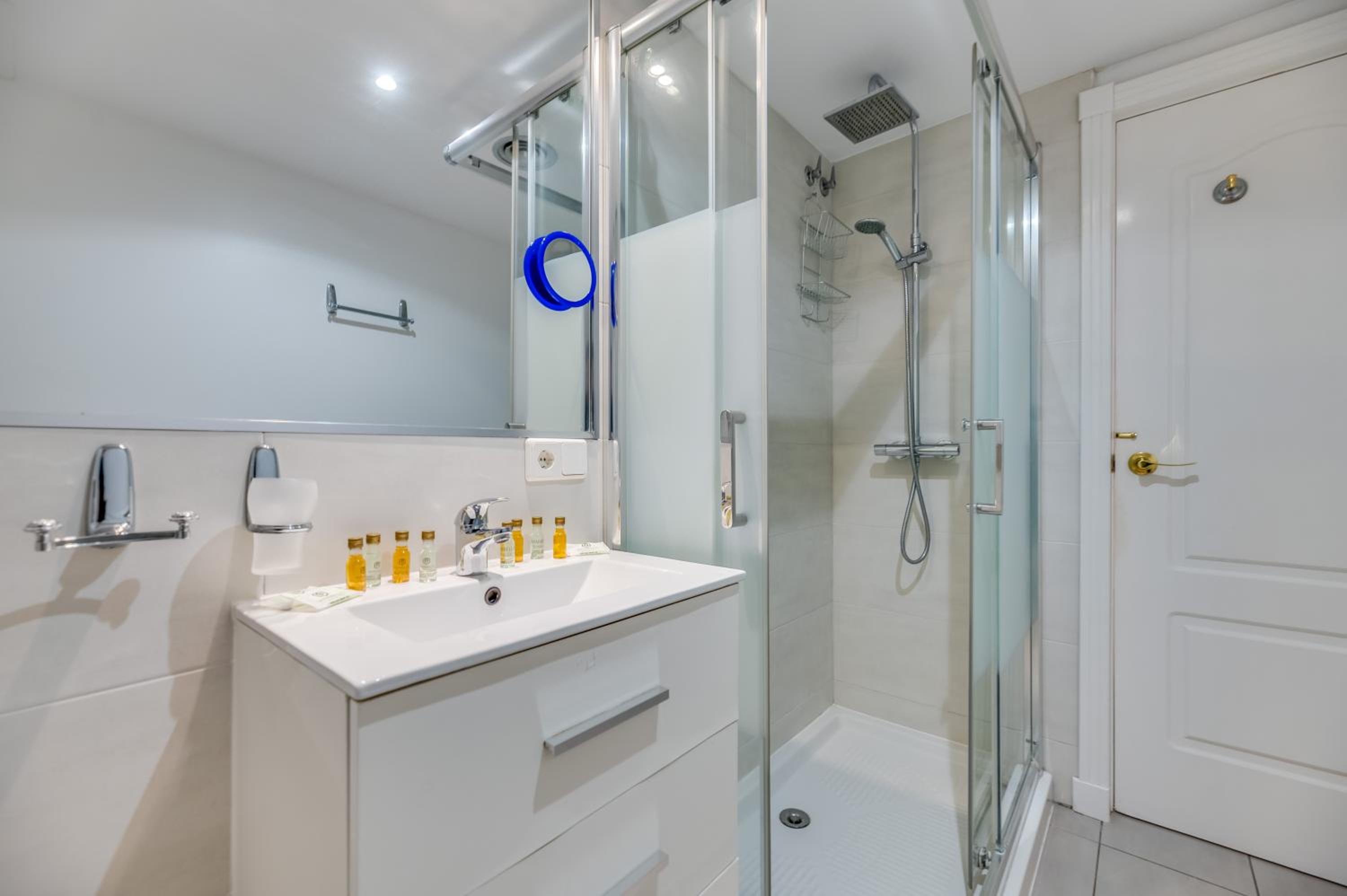 Cozy Pearl In Puerto Banus