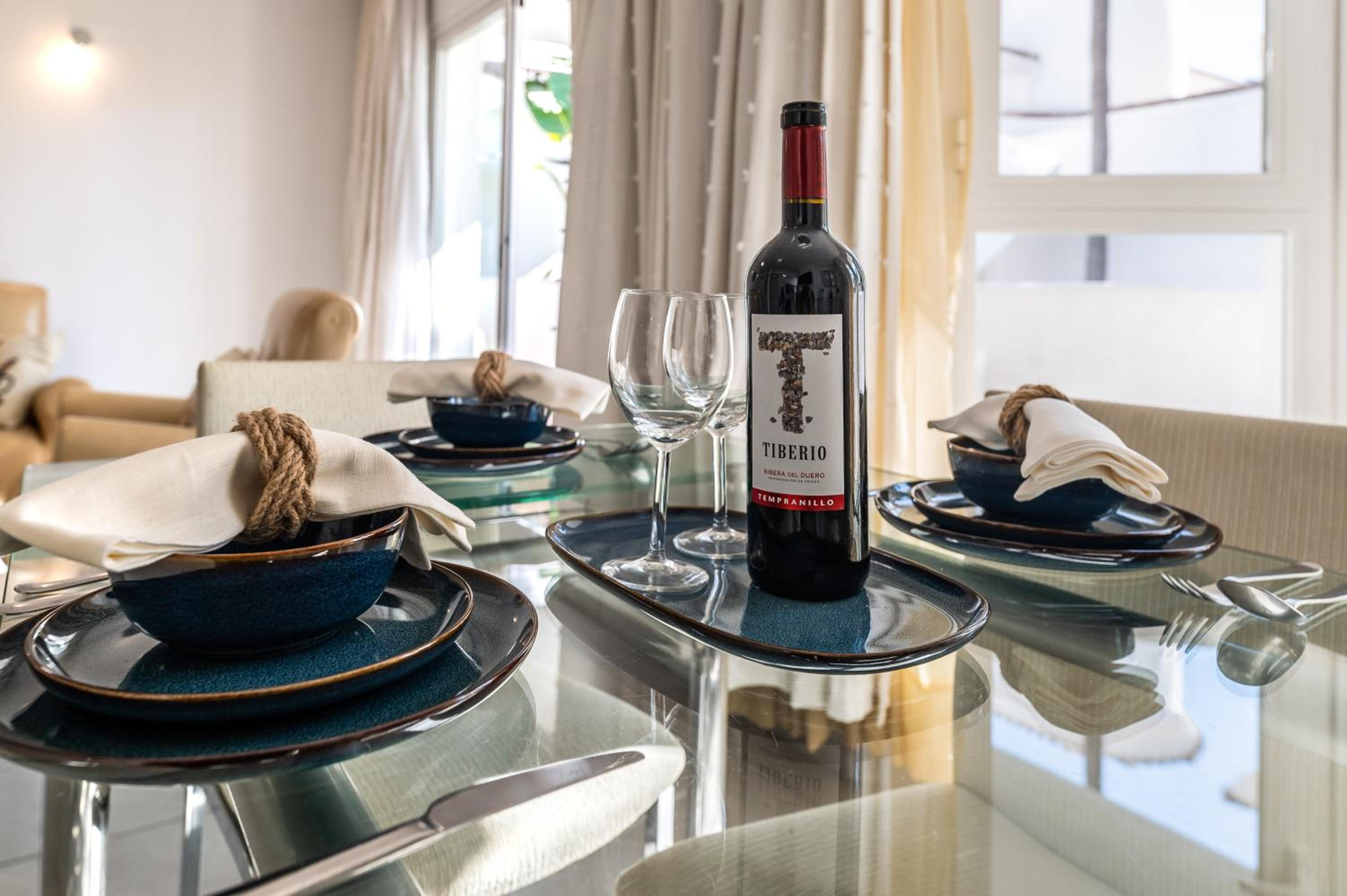 Cozy Pearl In Puerto Banus