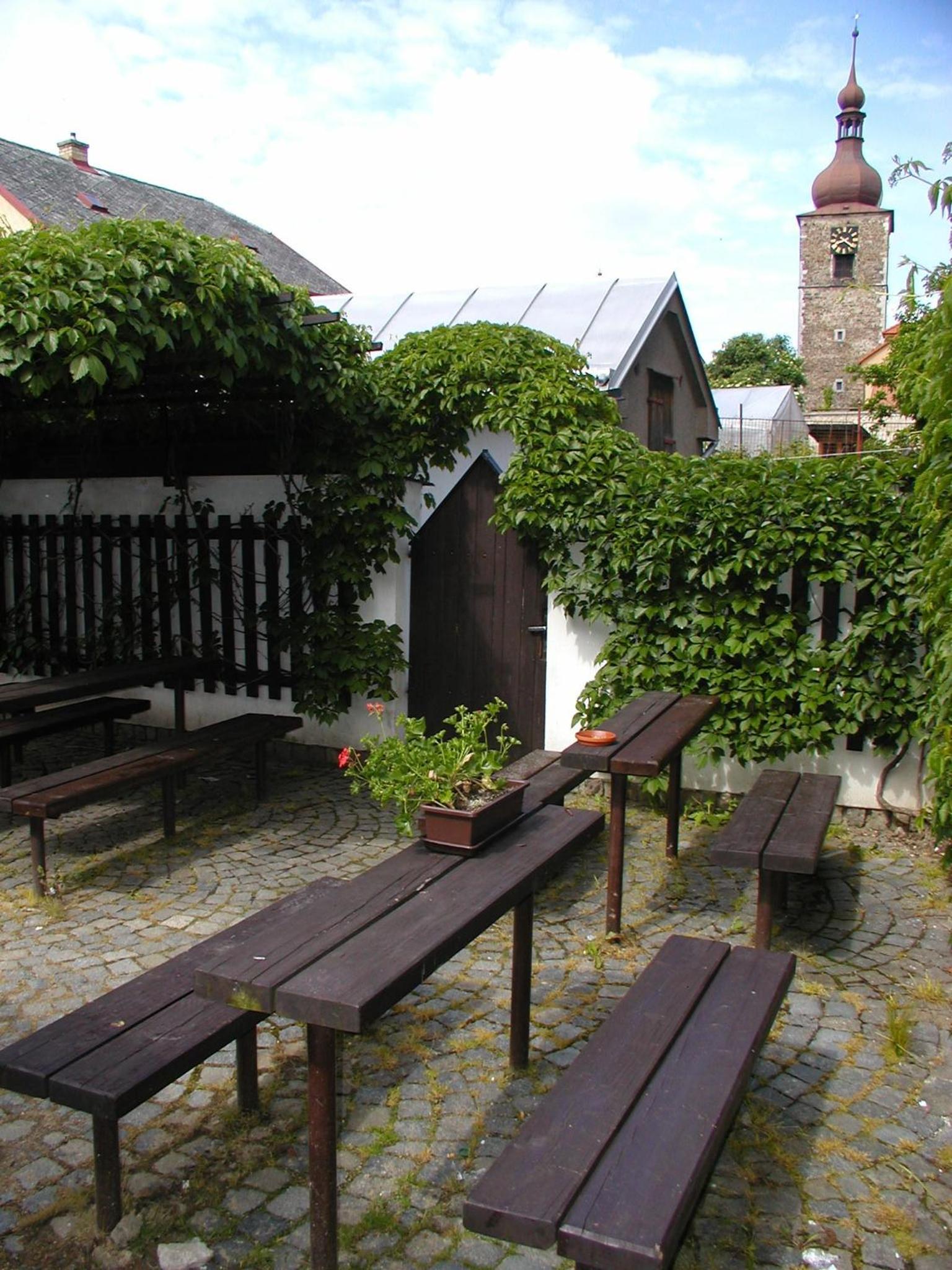 Photo 8