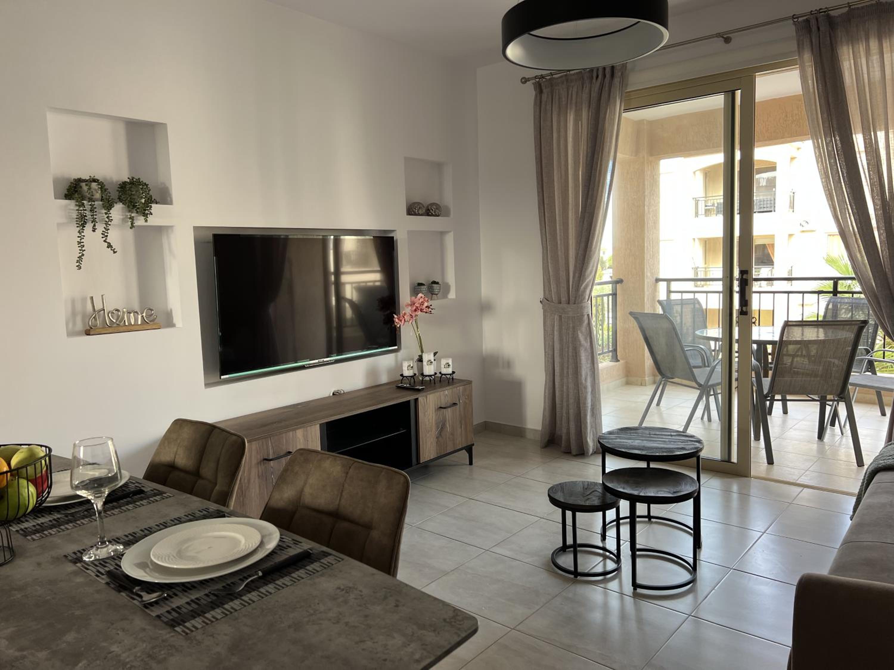 Royal-Seacrest Paphos-Center VIP