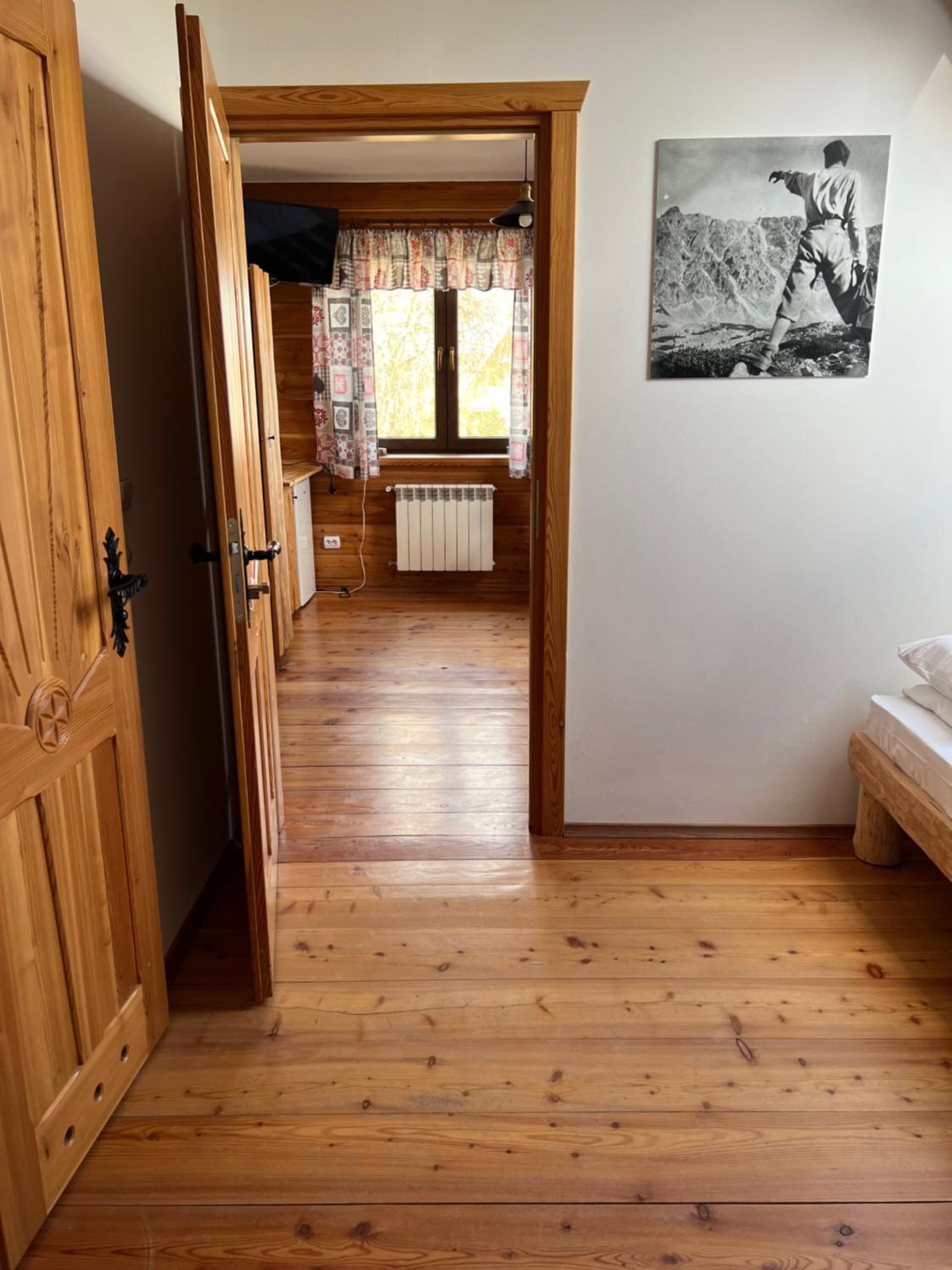 Photo 43
