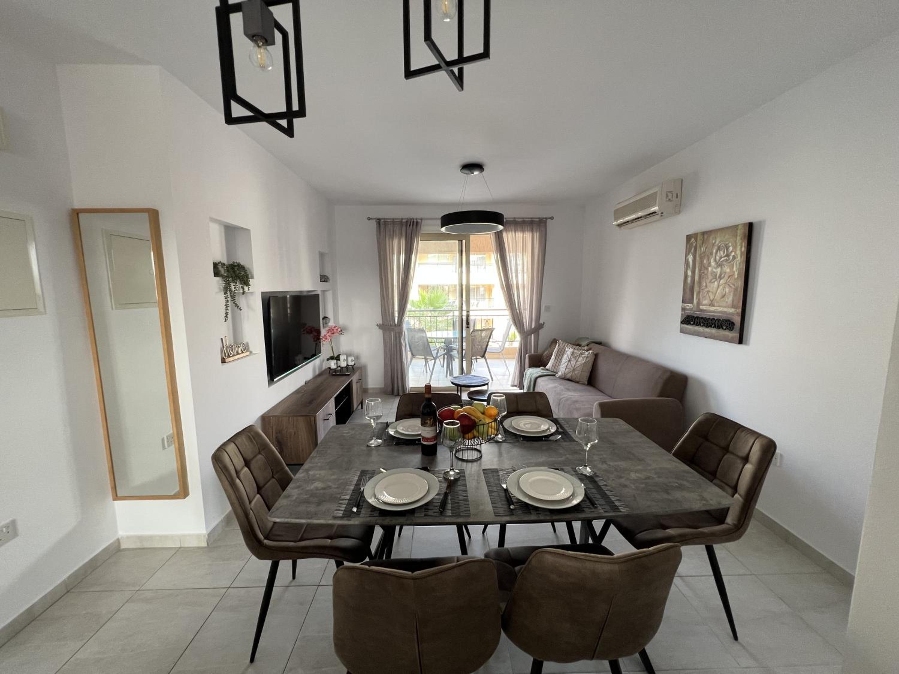 Royal-Seacrest Paphos-Center VIP