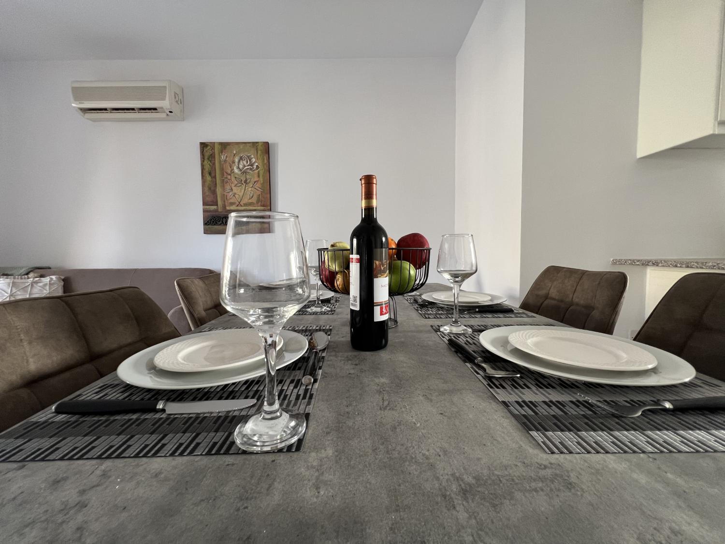 Royal-Seacrest Paphos-Center VIP