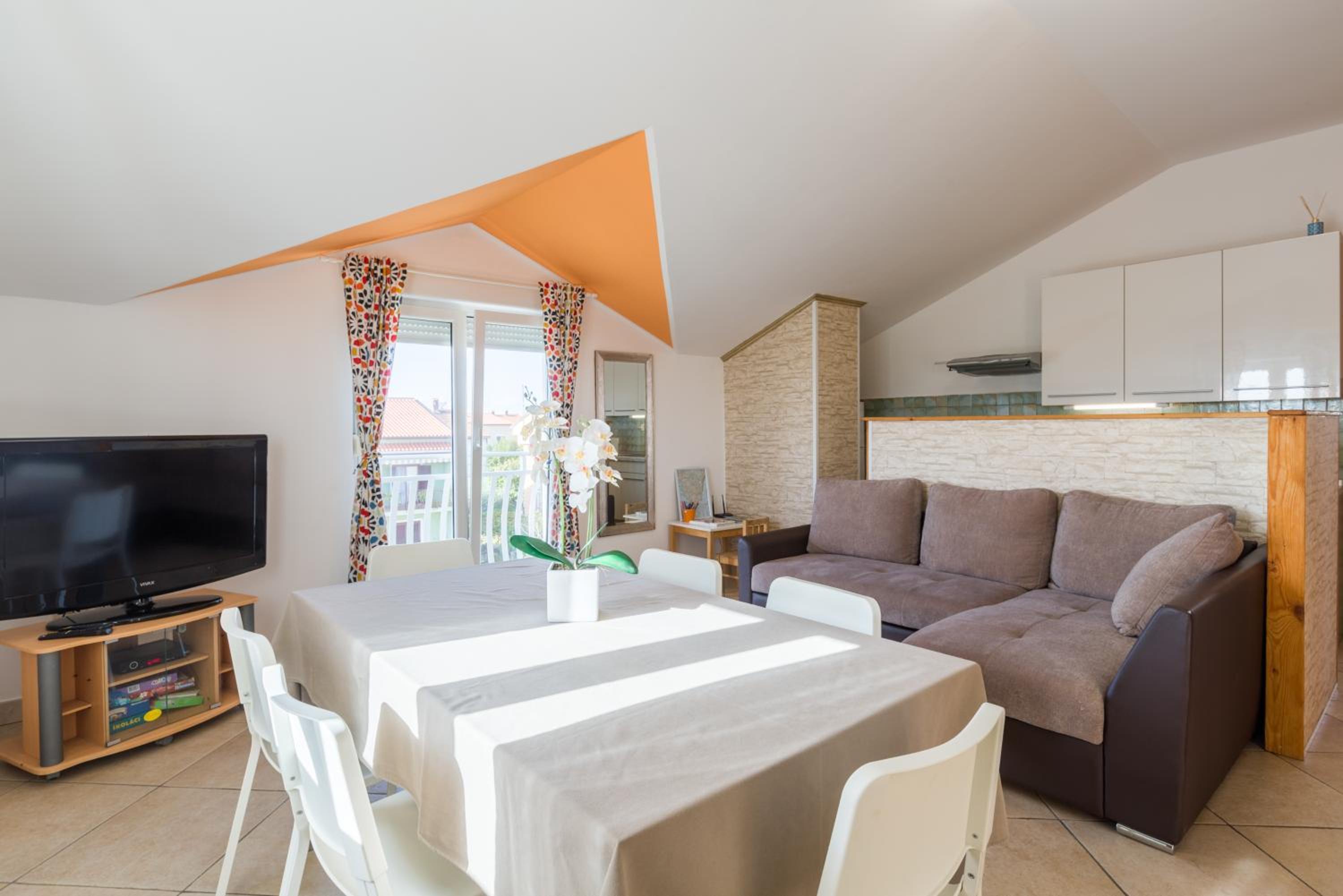 Trbović Apartments Peaceful stay with Free Parking, Pet-Friendly, and Bike Storage in Umag view 3