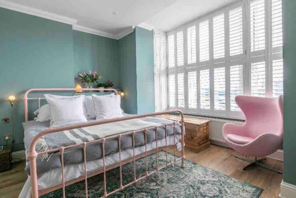 Walpole View - Pet Friendly view 2