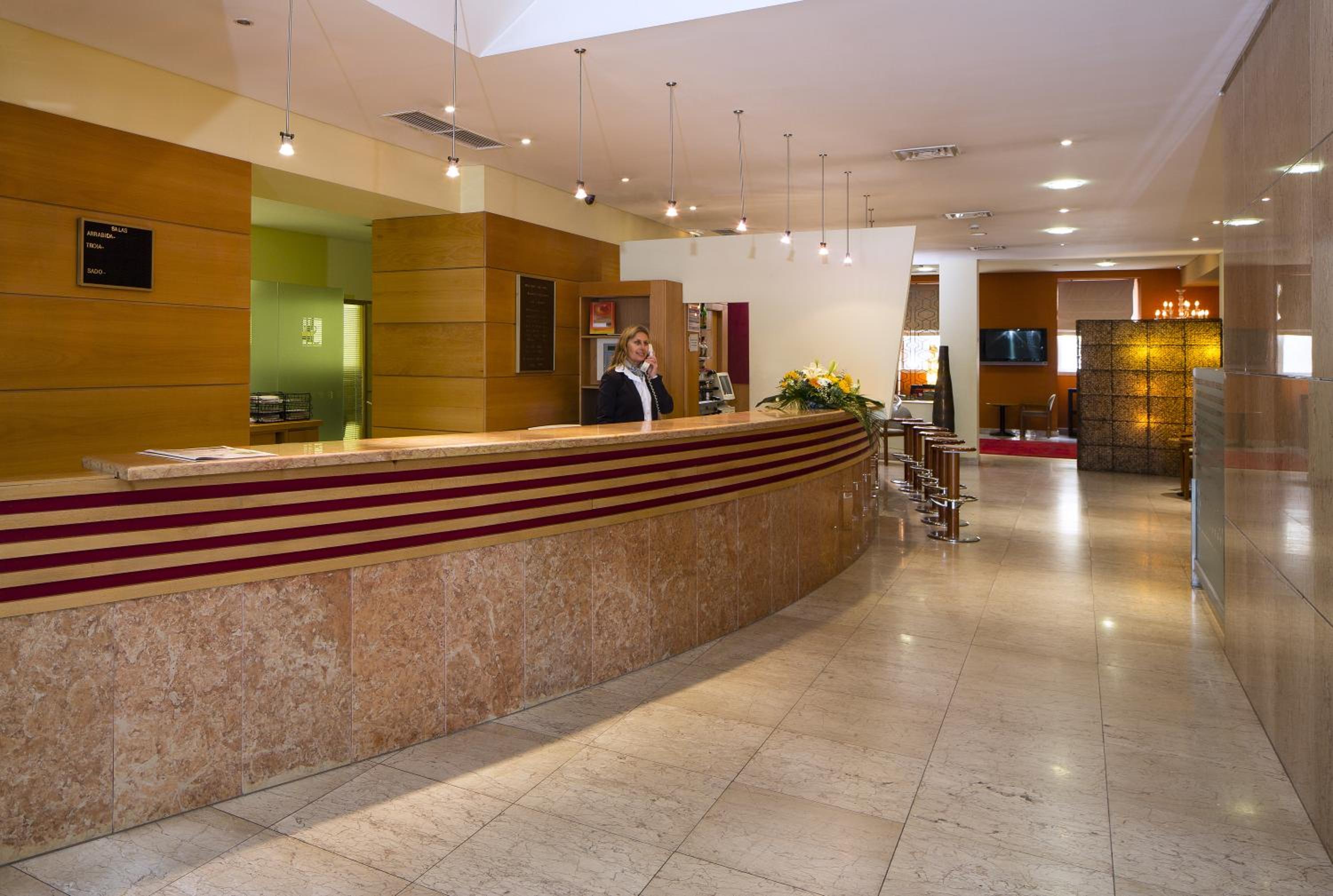 Setubal Vacations - Luna Esperanca Centro Hotel - Property Image 5