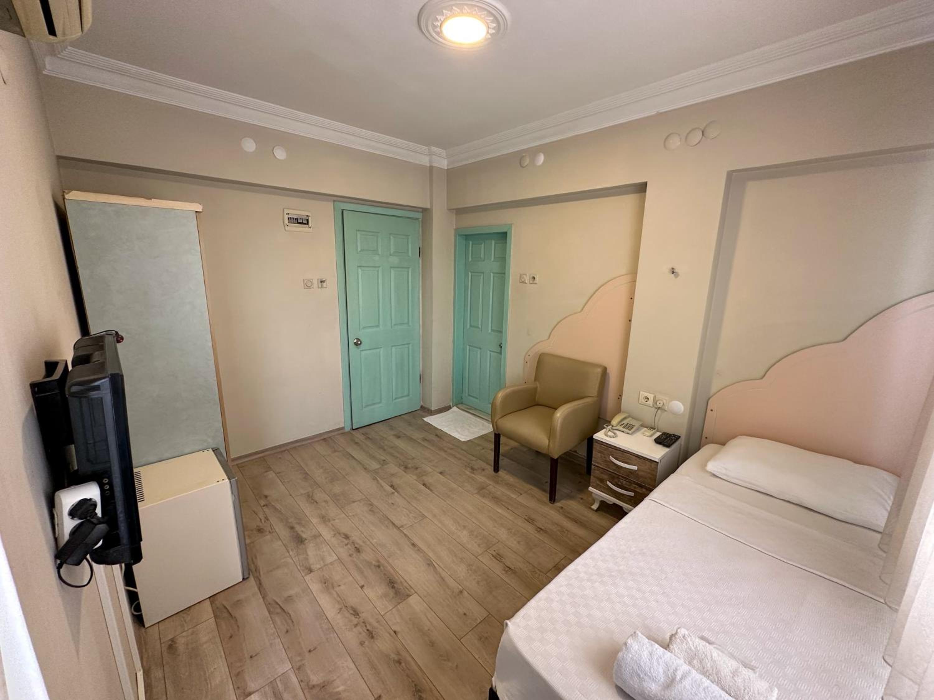 Hikmethan Otel - Image 9