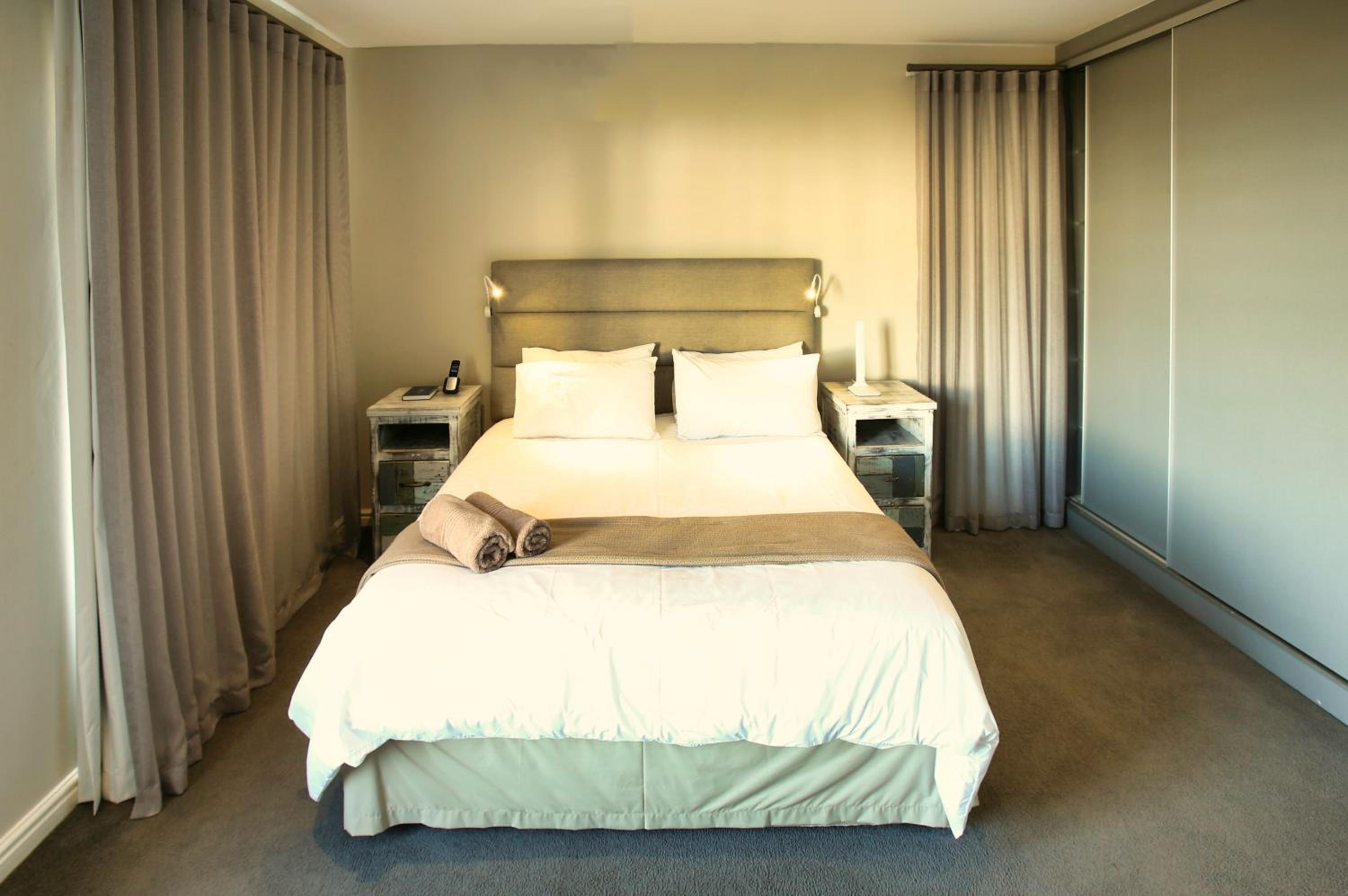 Seasons of Serenity, Langebaan, 8-sleeper