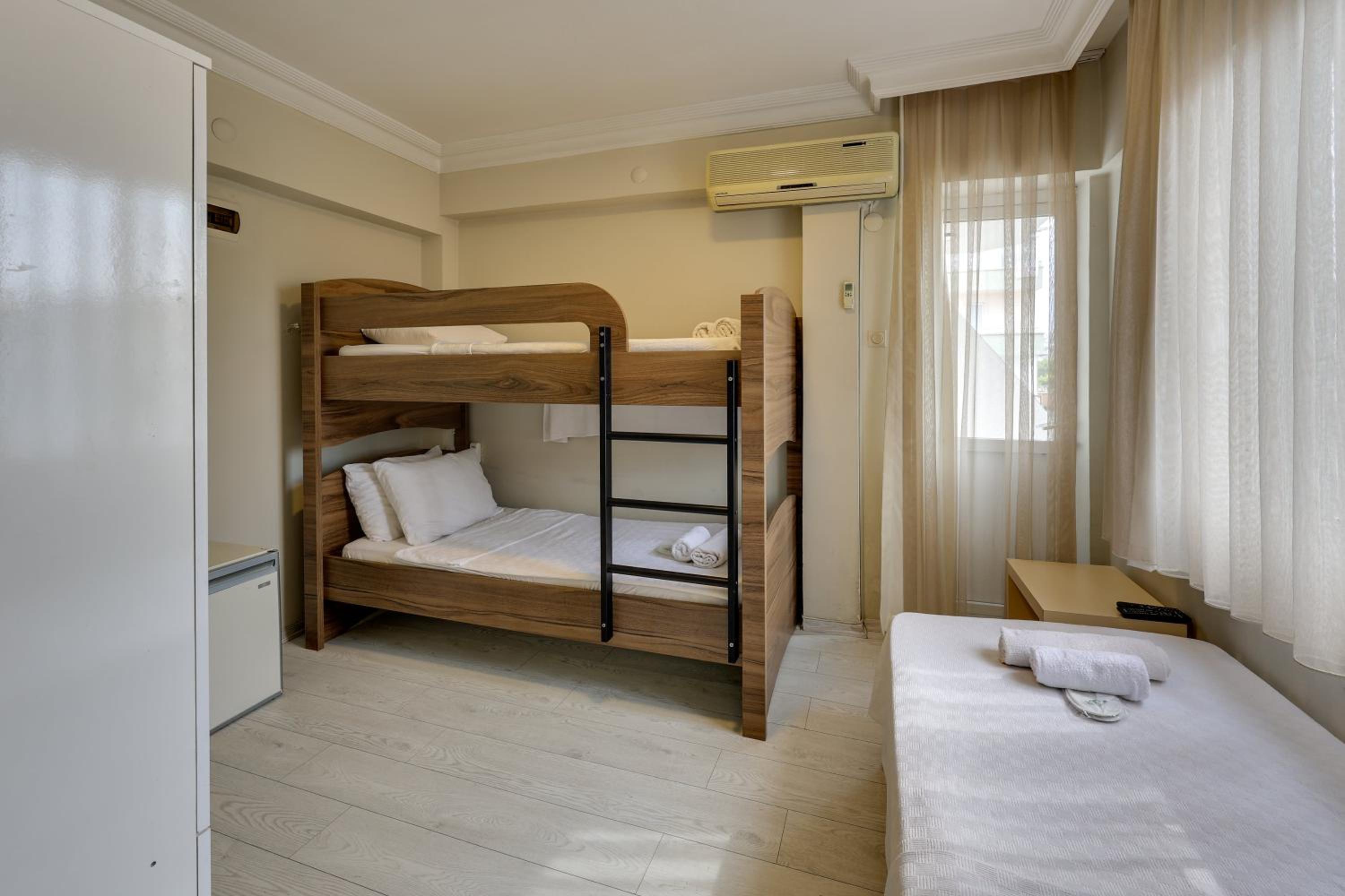Hikmethan Otel - Image 17