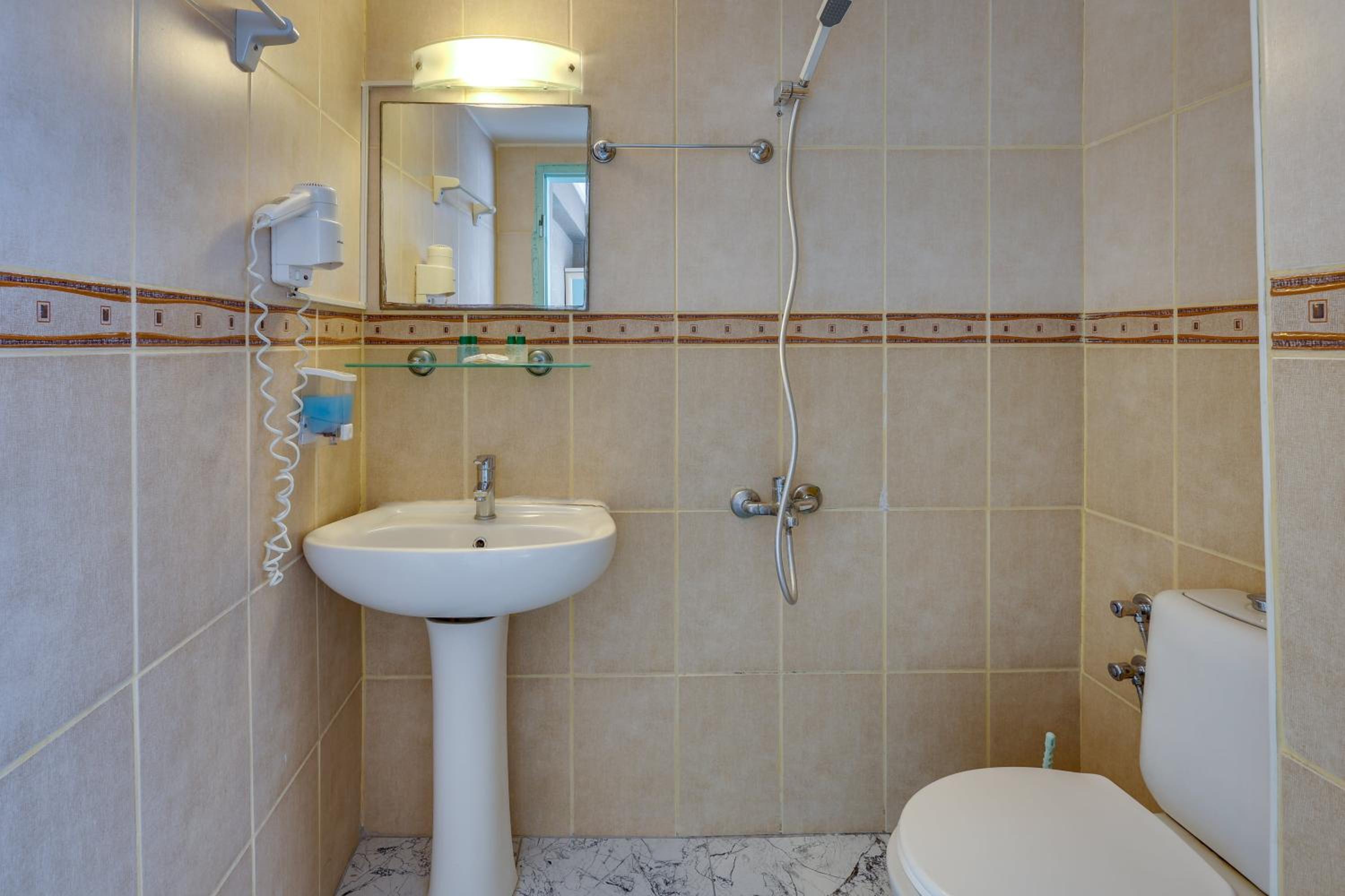Hikmethan Otel - Image 21