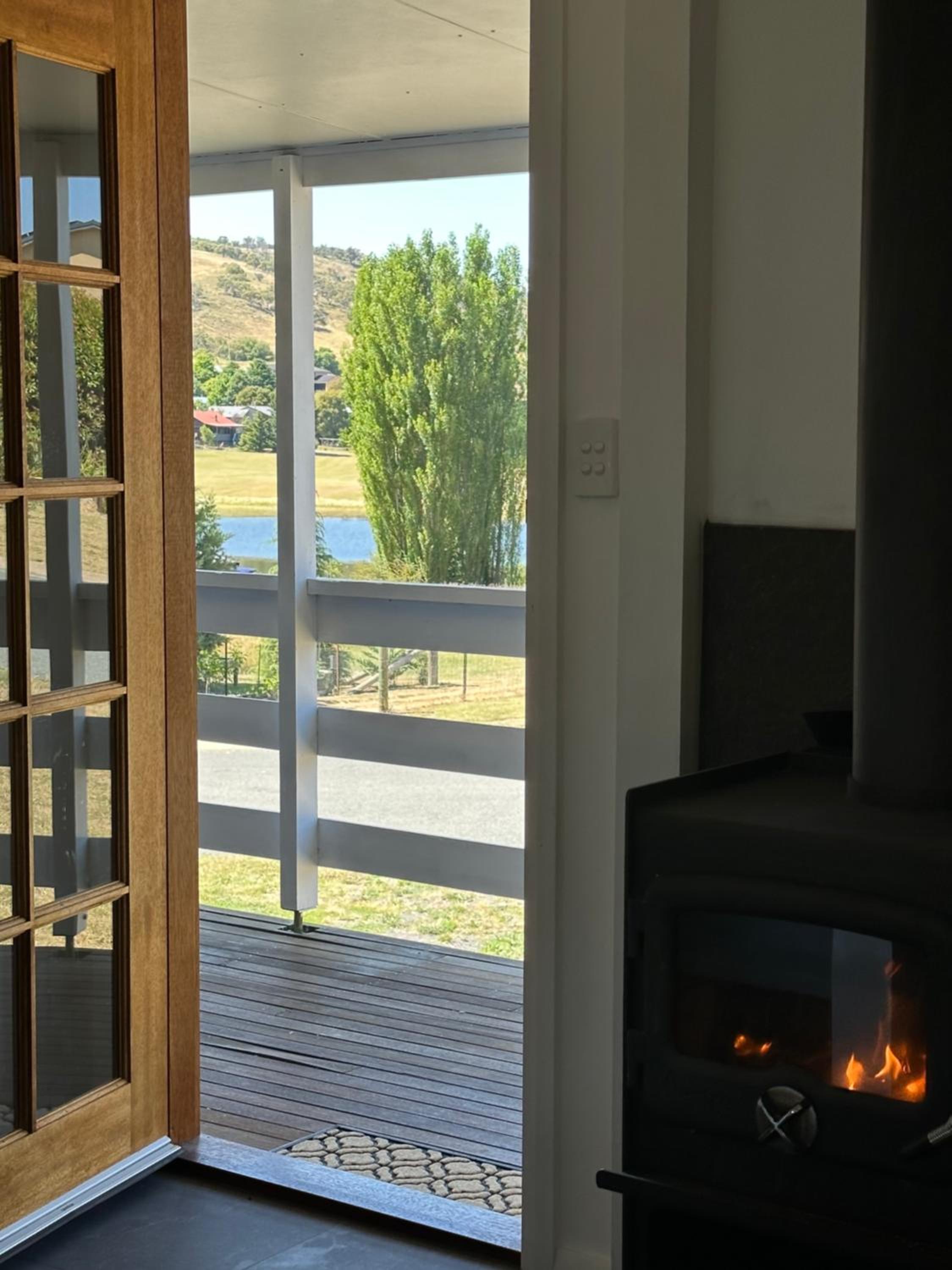 Lake Jindabyne Lodge