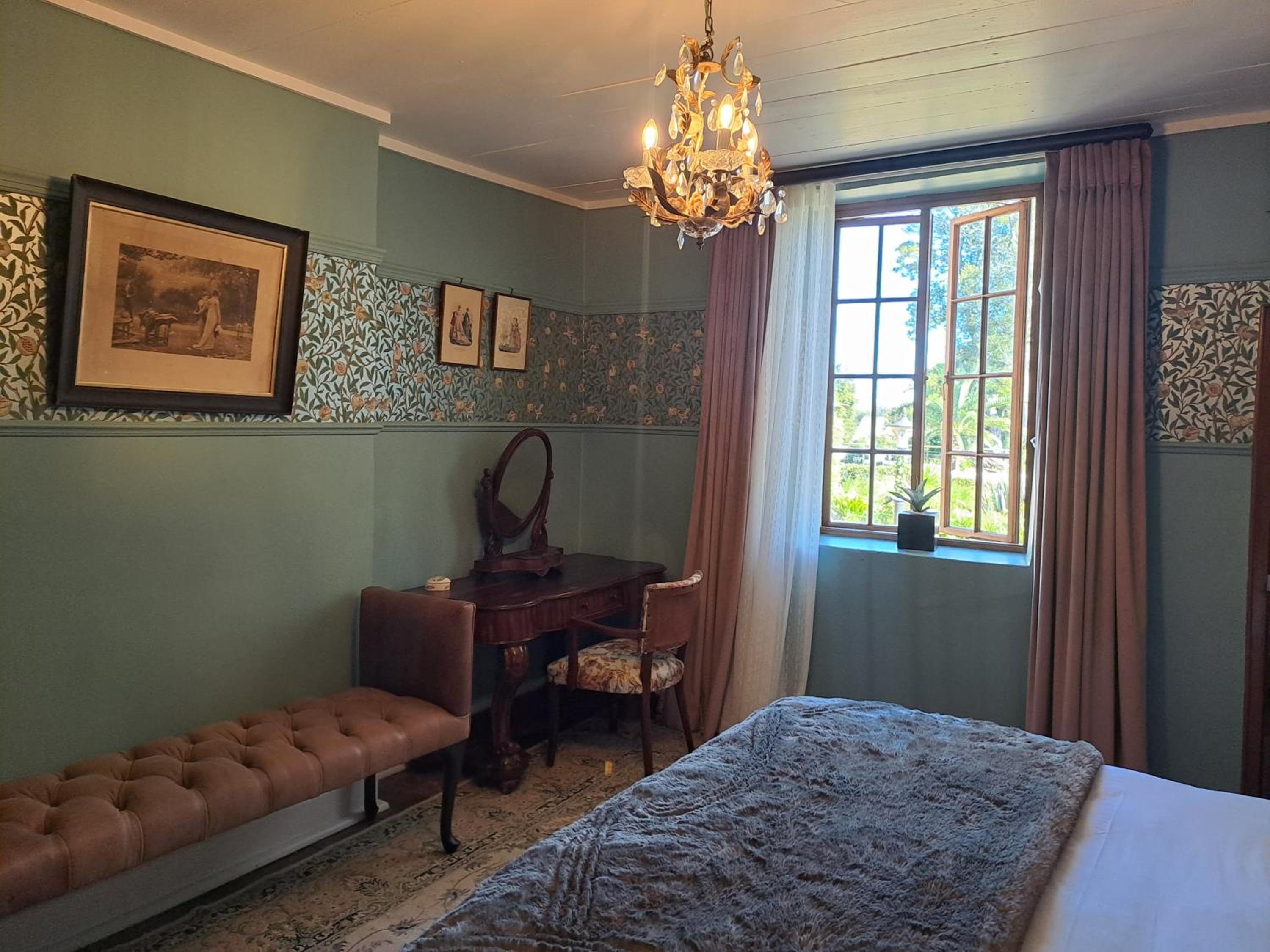 Portland Manor