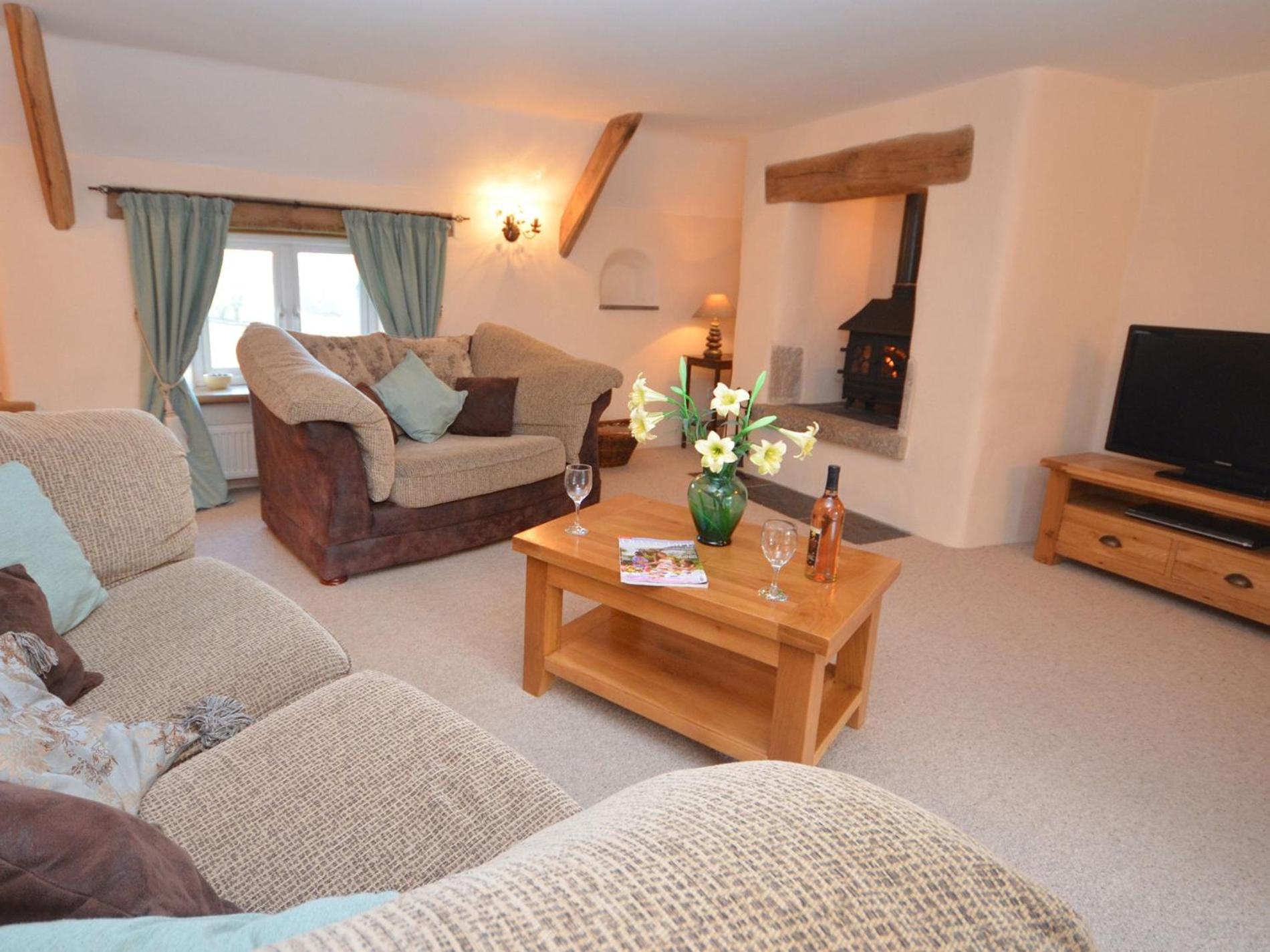 2 Bed in Exeter oc-medvi view 2