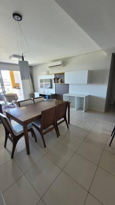 Suas férias com todo conforto PÉ NA AREIA