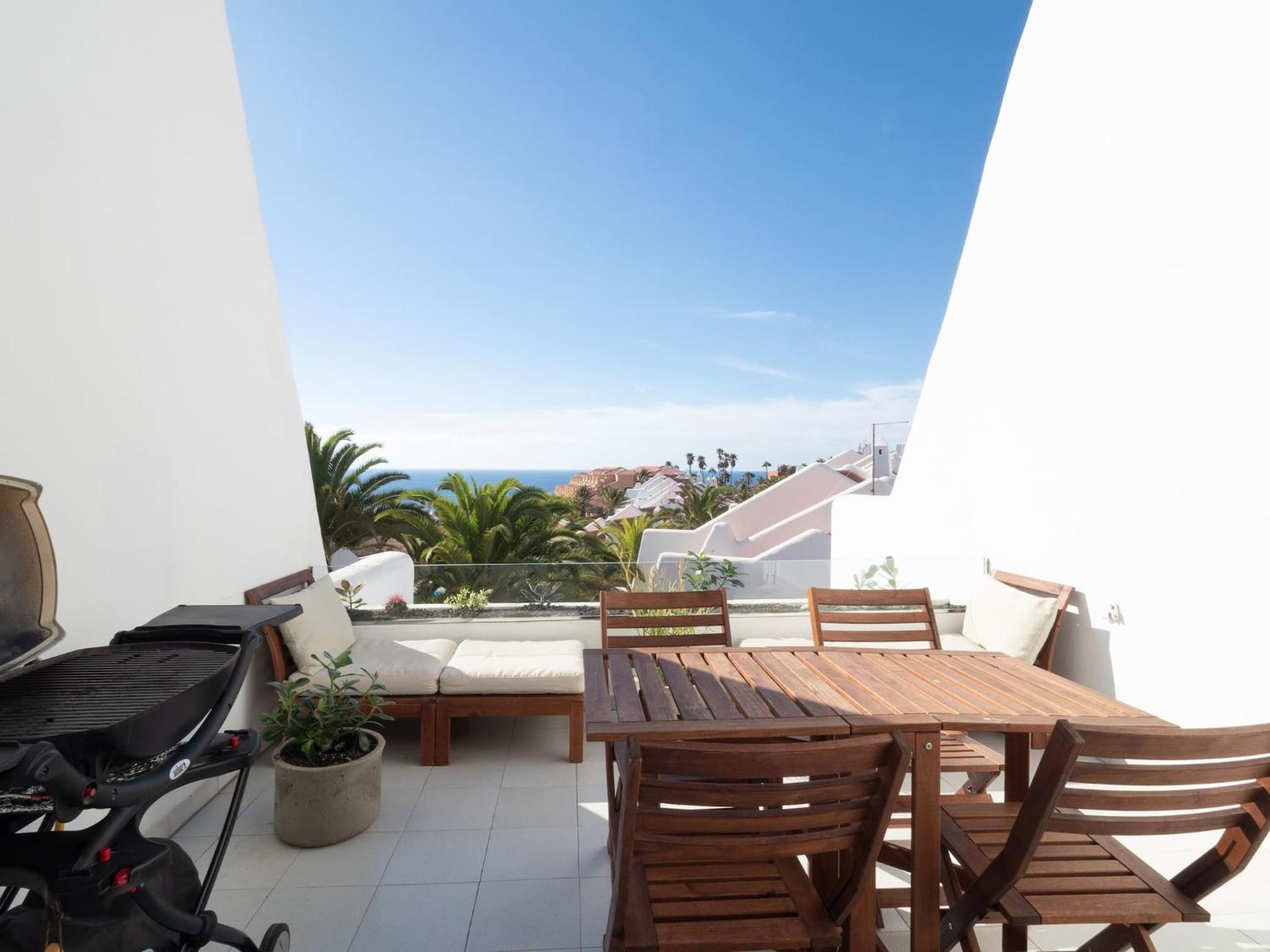 Apartamento con vistas al mar golf piscina bbq