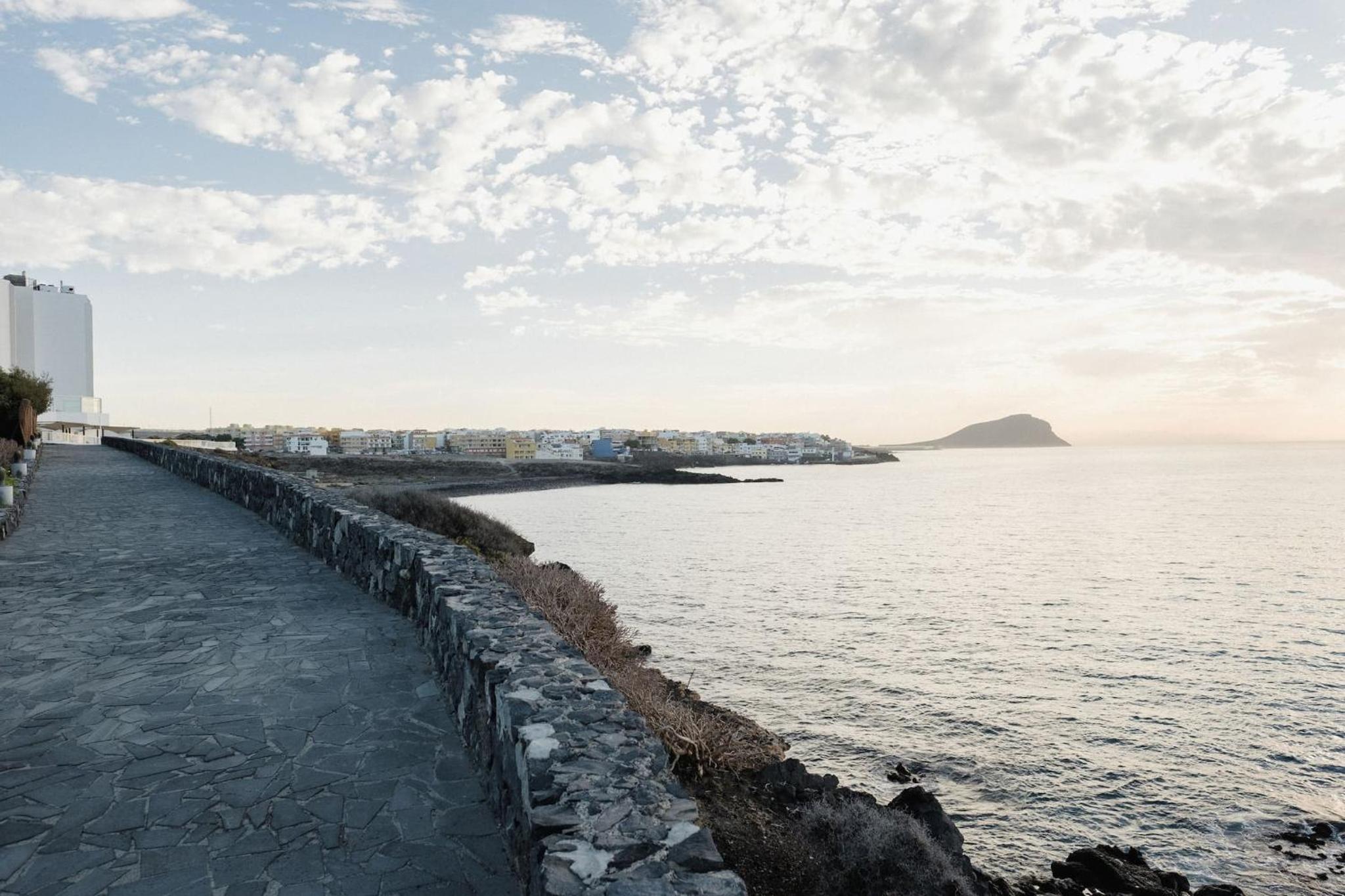 Apartamento con vistas al mar golf piscina bbq