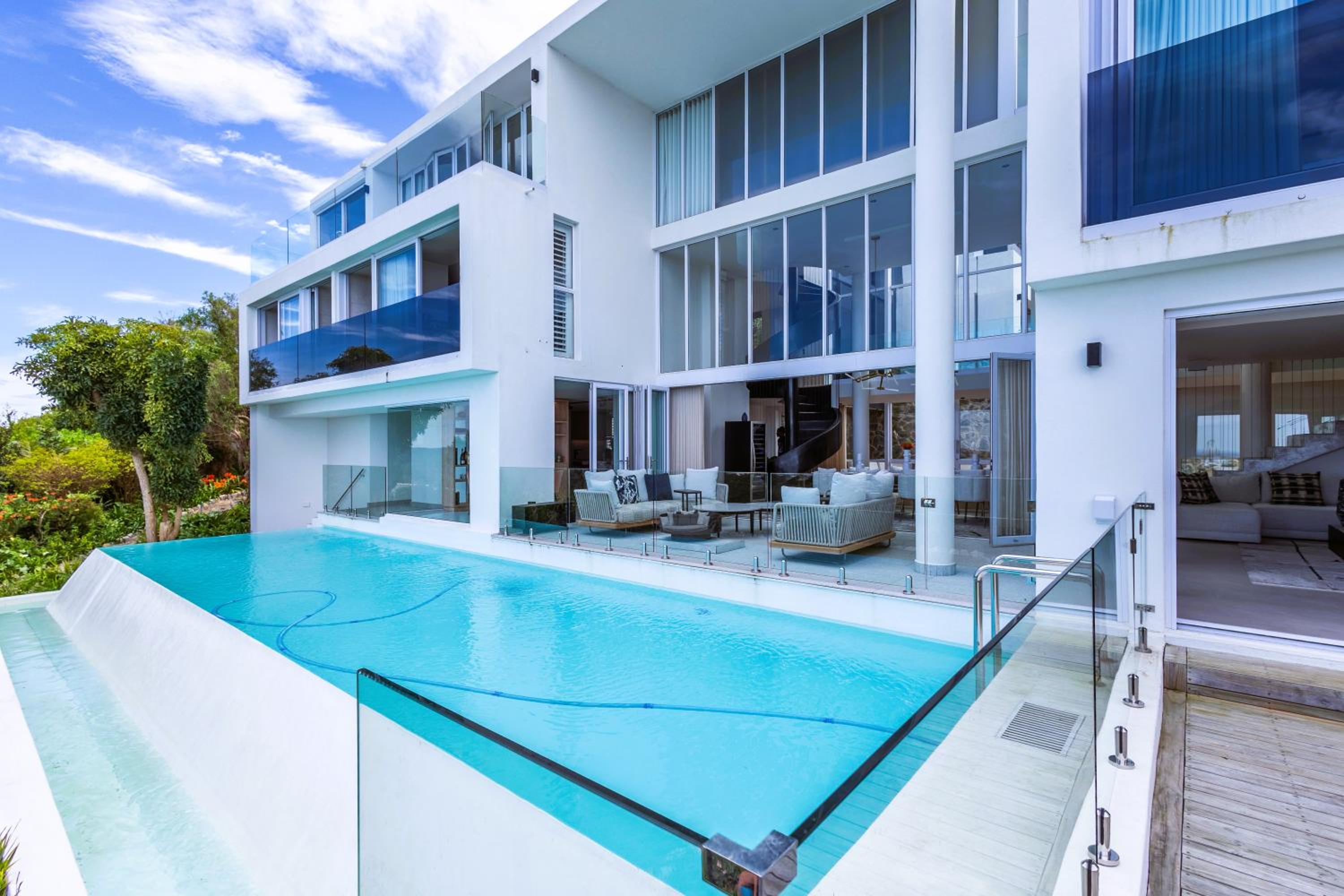 Luxury Hideaways
