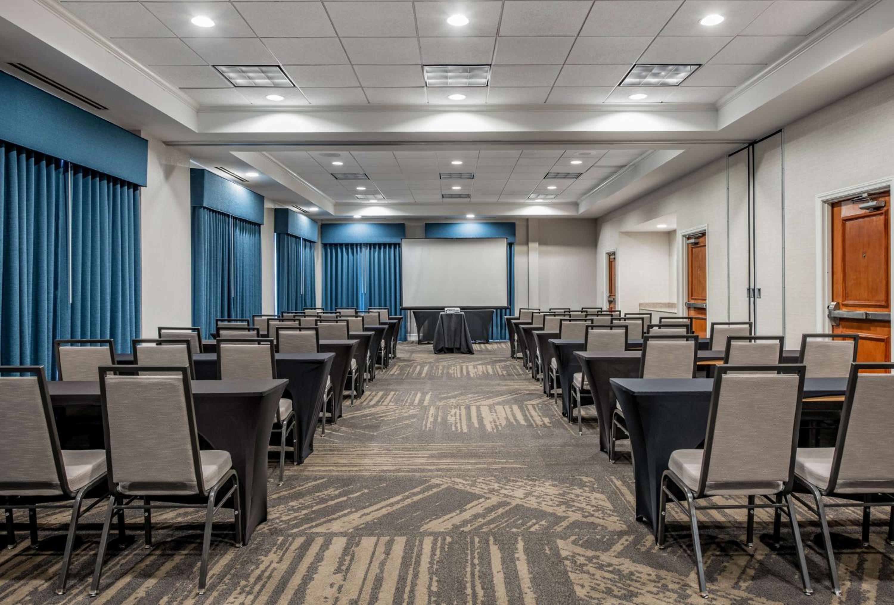 Hilton Garden Inn Dallas/Allen - Property Image 12