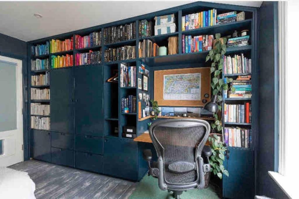 SEA BREEZE APARTMENT