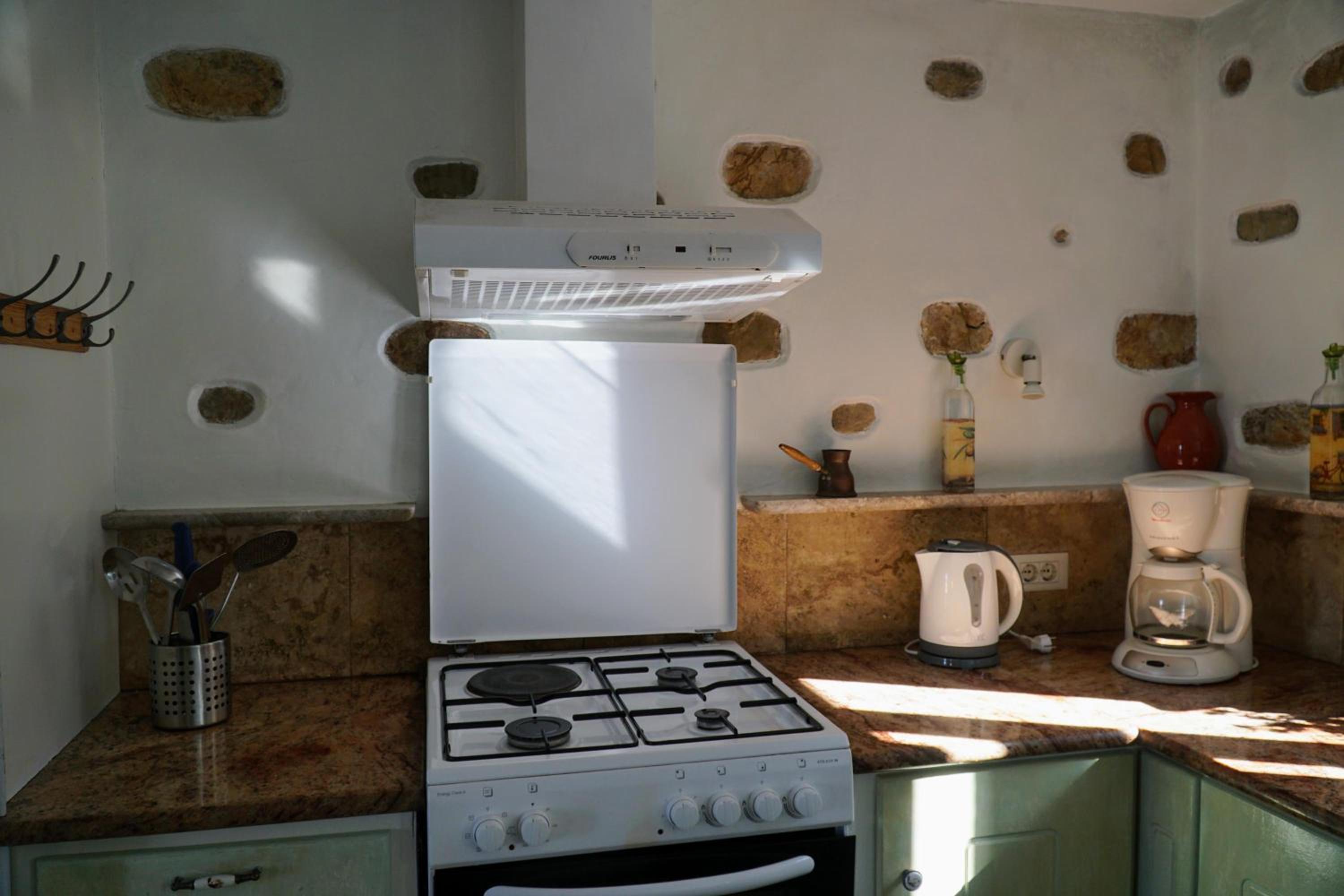 Petalo House