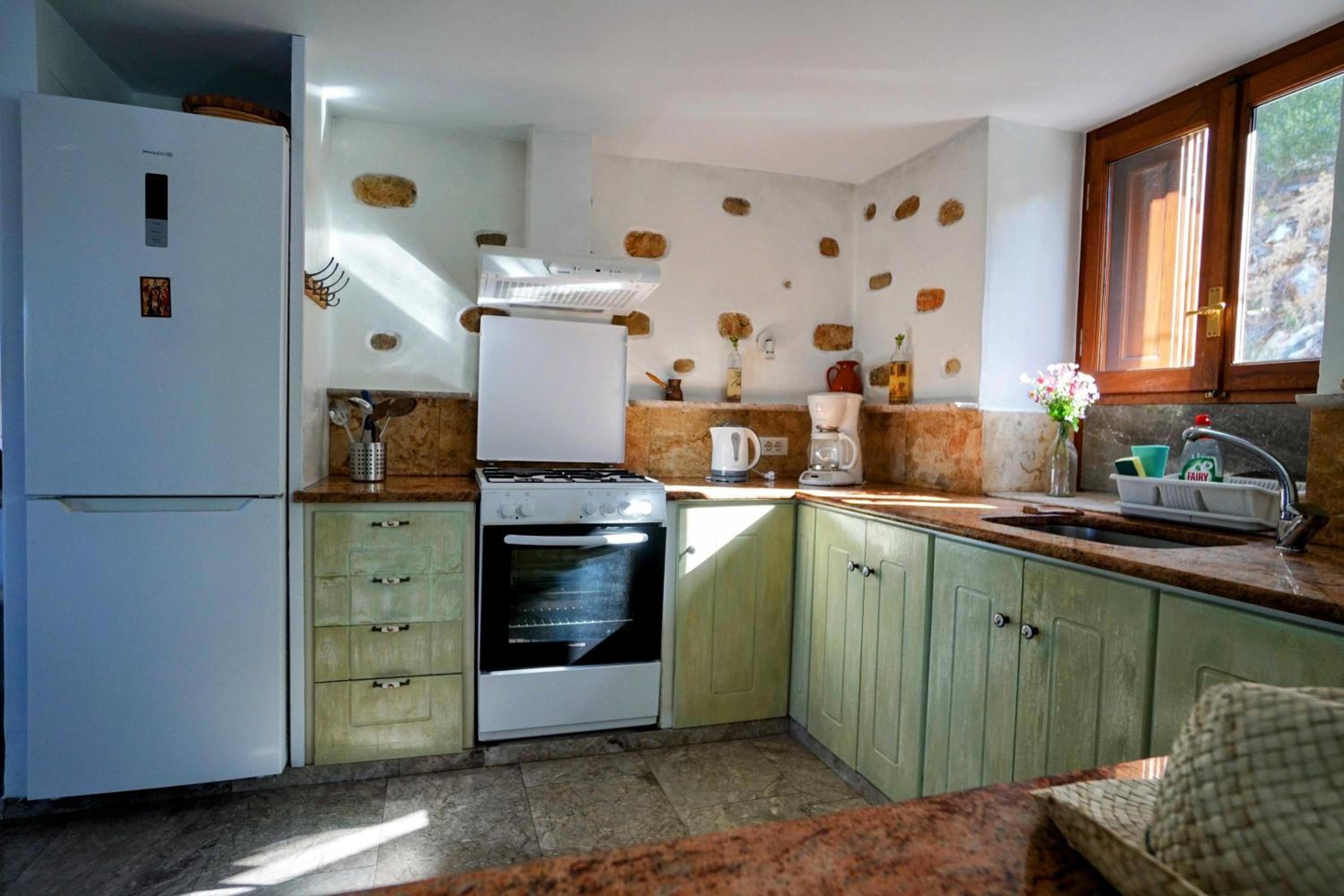 Petalo House