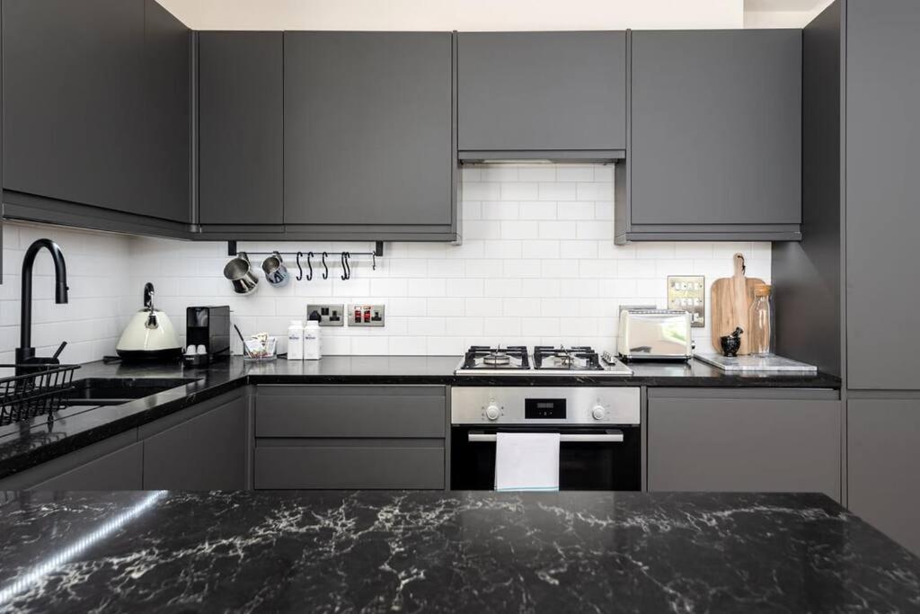 2 bedroom apartment in London Bridge