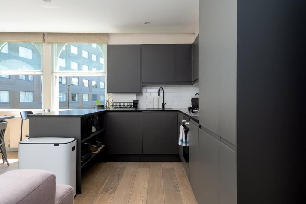 2 bedroom apartment in London Bridge