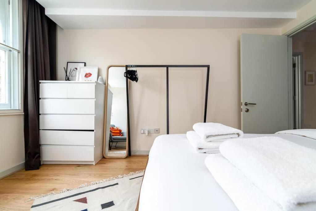 2 bedroom apartment in London Bridge