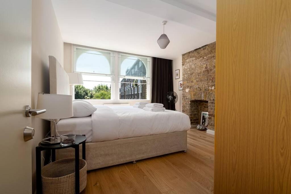 2 bedroom apartment in London Bridge