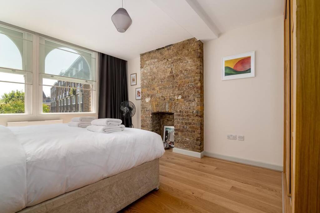 2 bedroom apartment in London Bridge