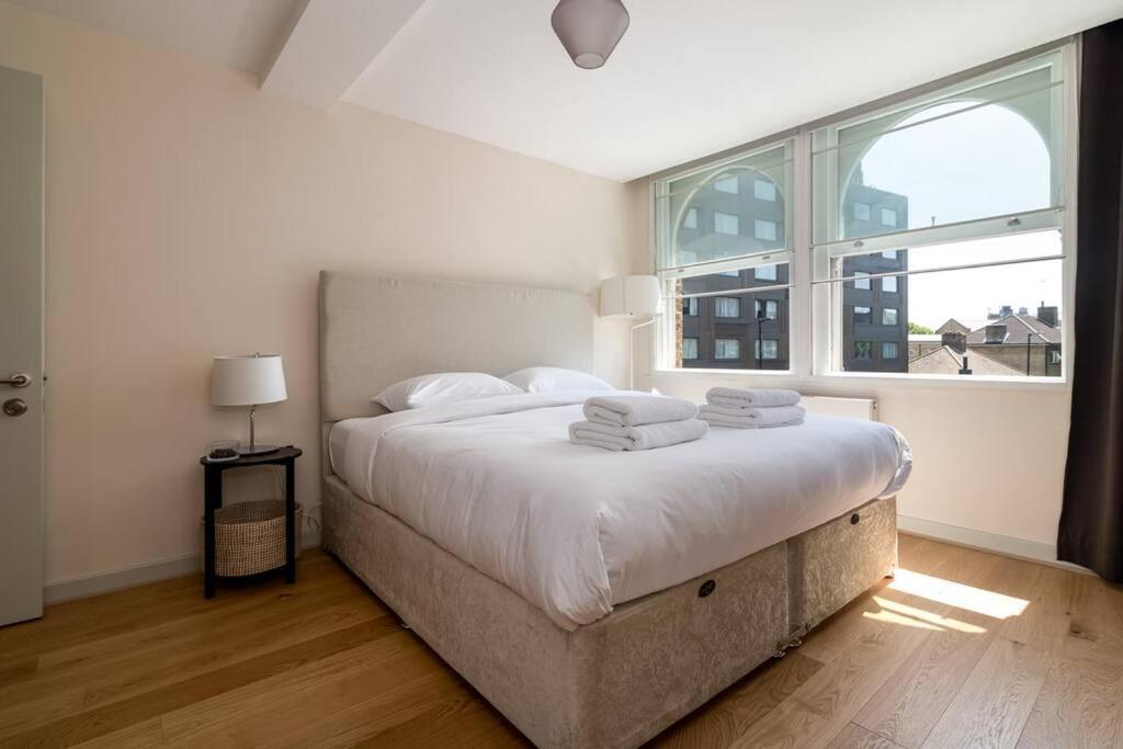 2 bedroom apartment in London Bridge
