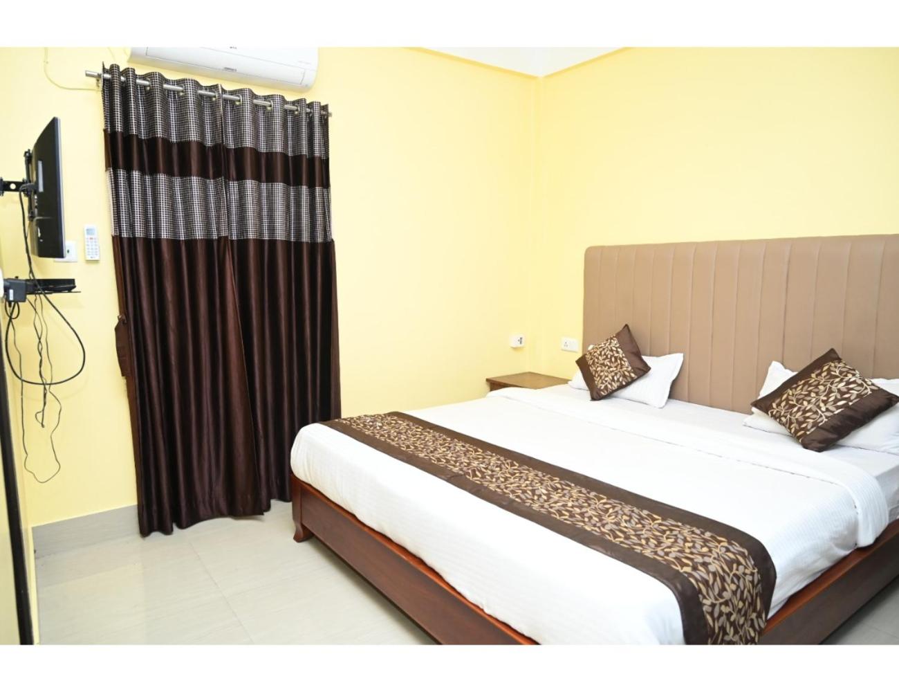 Kaziranga Florican Lodge, Kohora, Assam