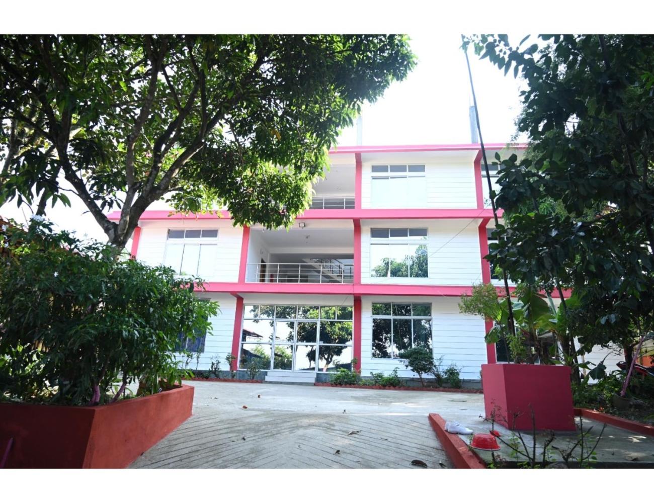 Kaziranga Florican Lodge, Kohora, Assam
