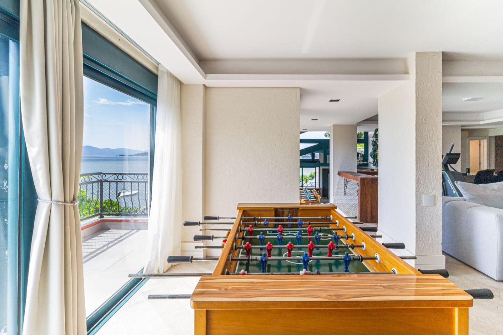Vivenda da Magia Casa Floripa - Mansão Pé na Areia
