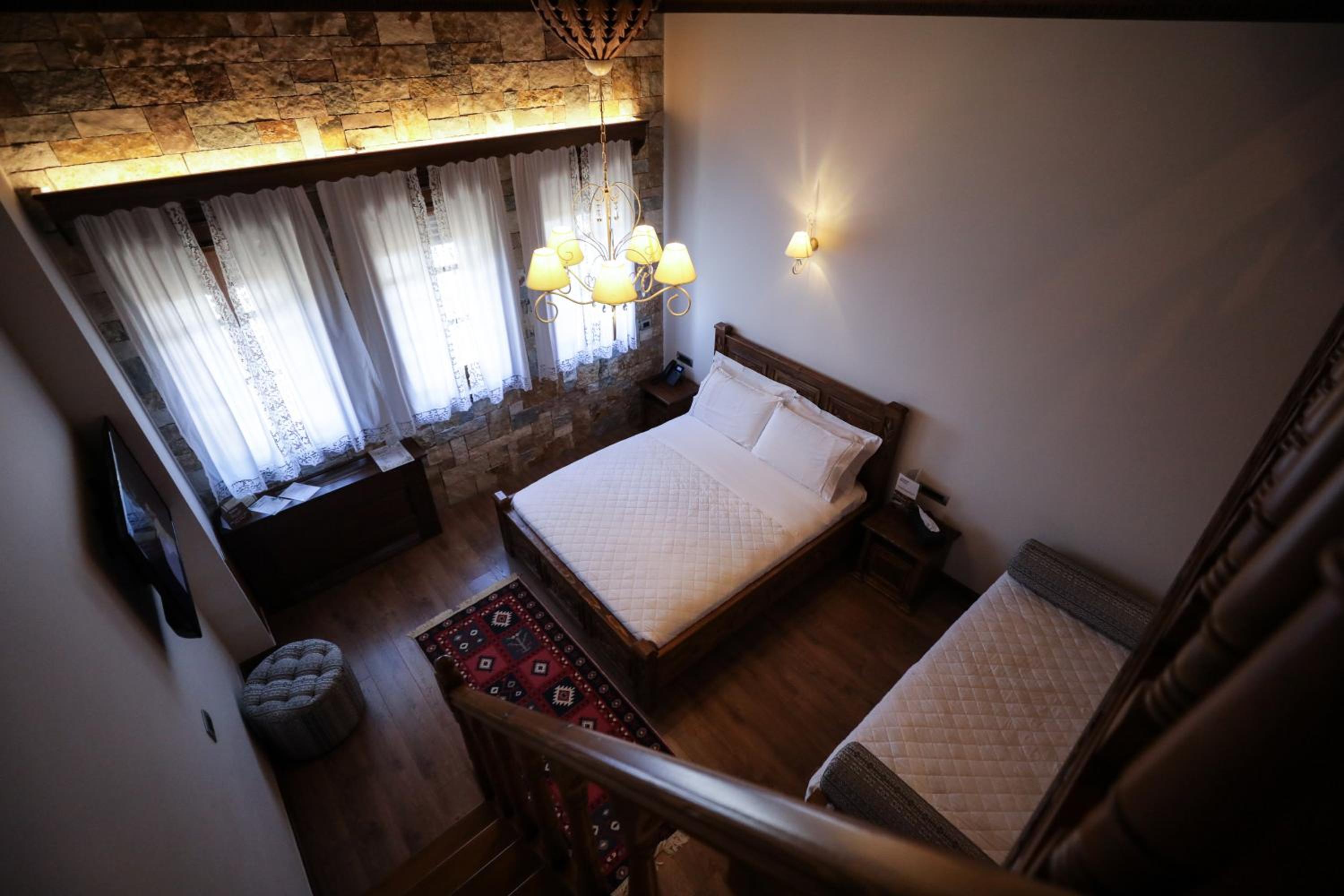 KERCULLA Resort