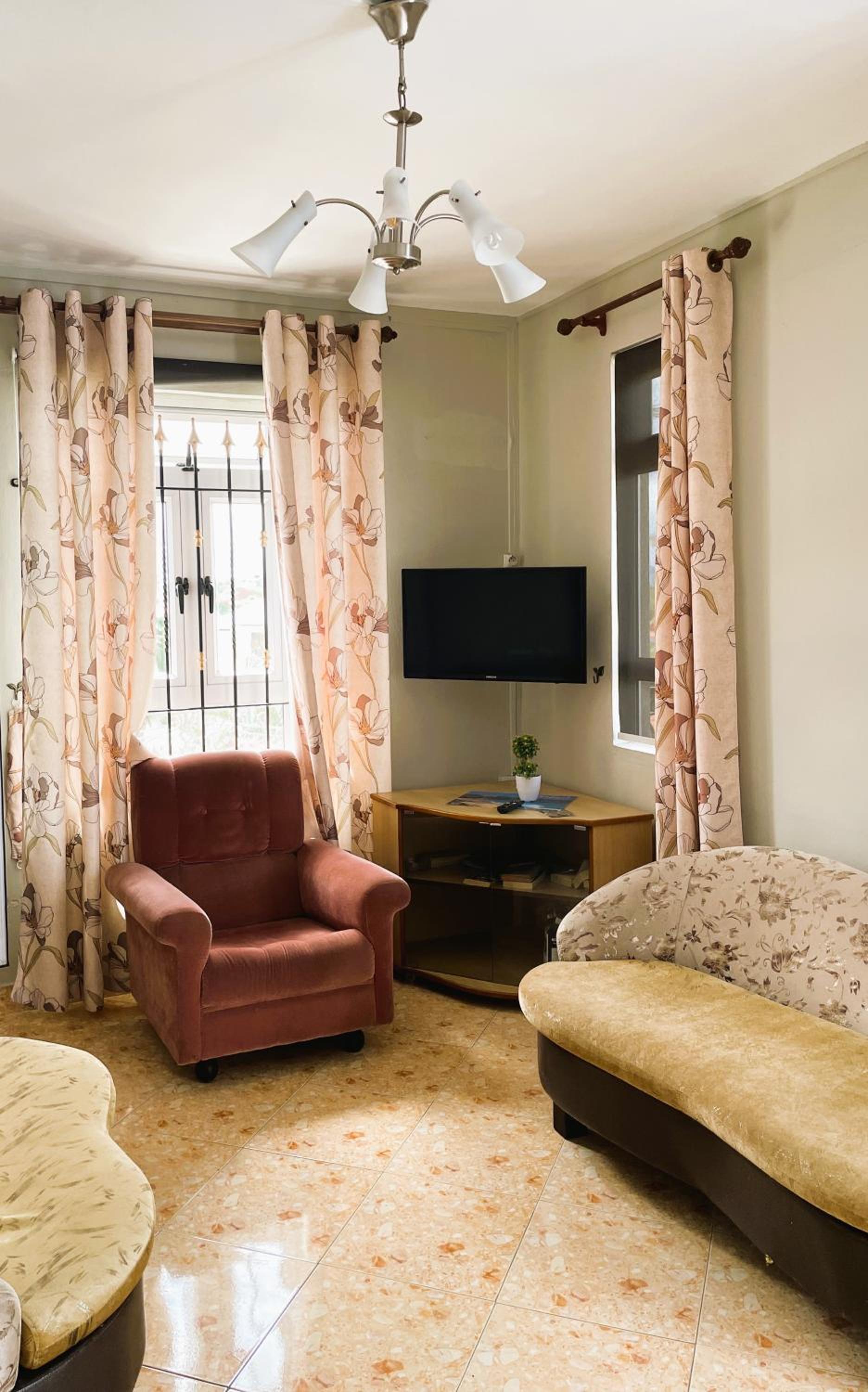 Apartment Huz Peer 3 view 2