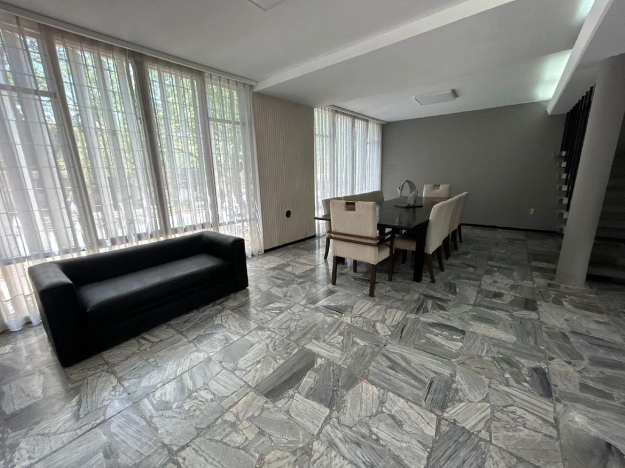 Casa Huarpes - Ciudad de Mendoza