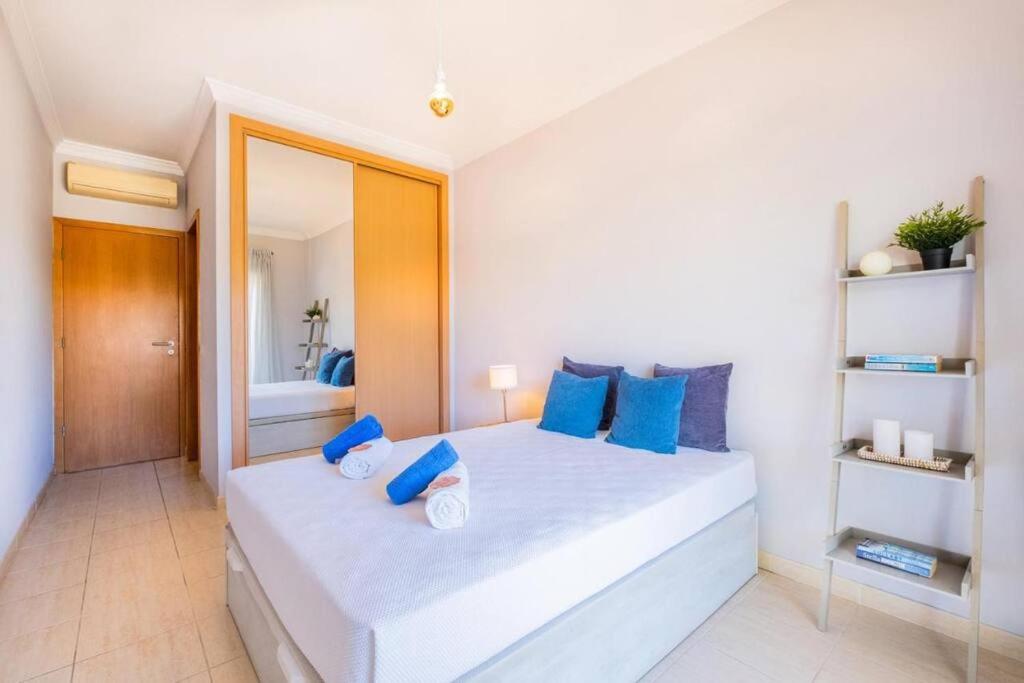 Solymar Apartment